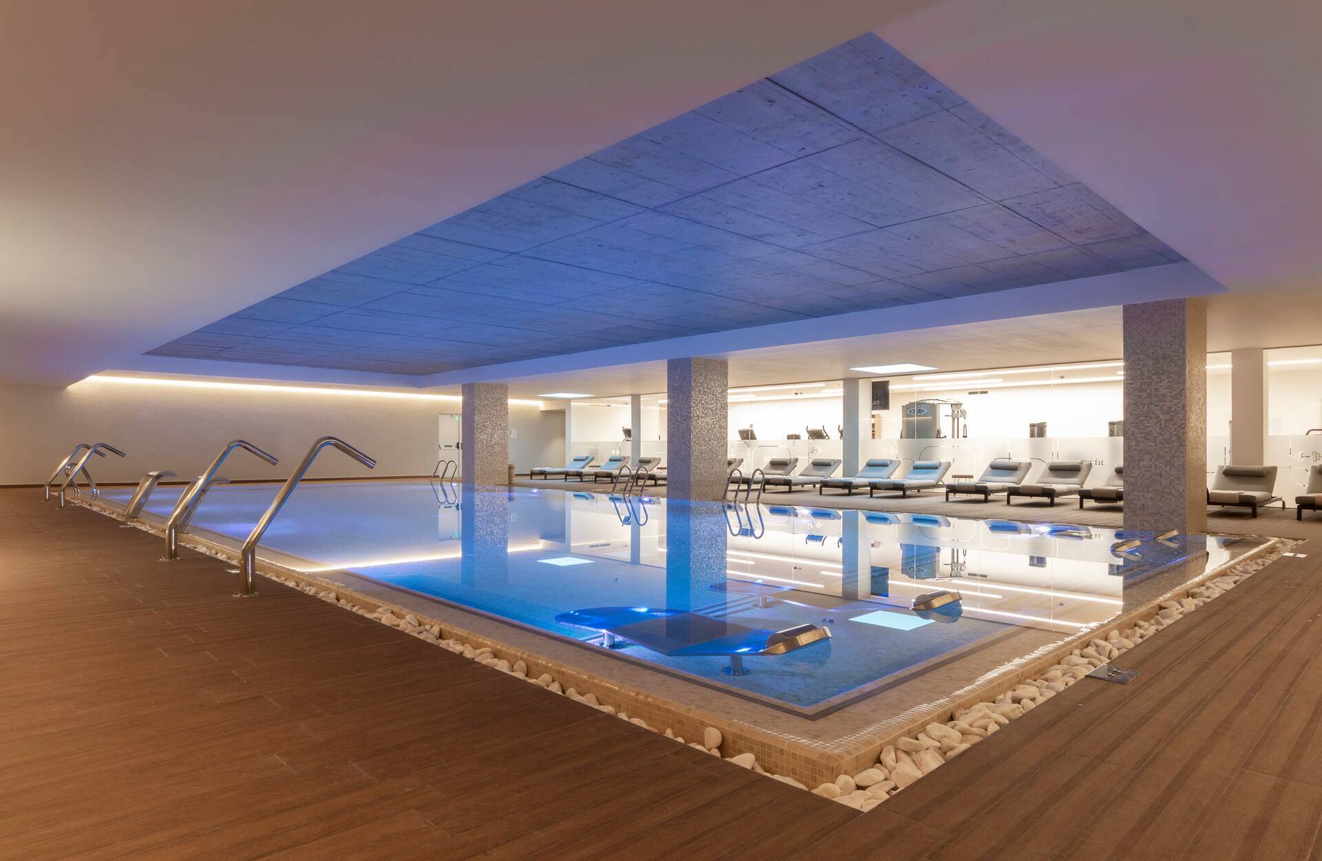 Boeira Garden Hotel Porto Gaia, Curio Collection by Hilton