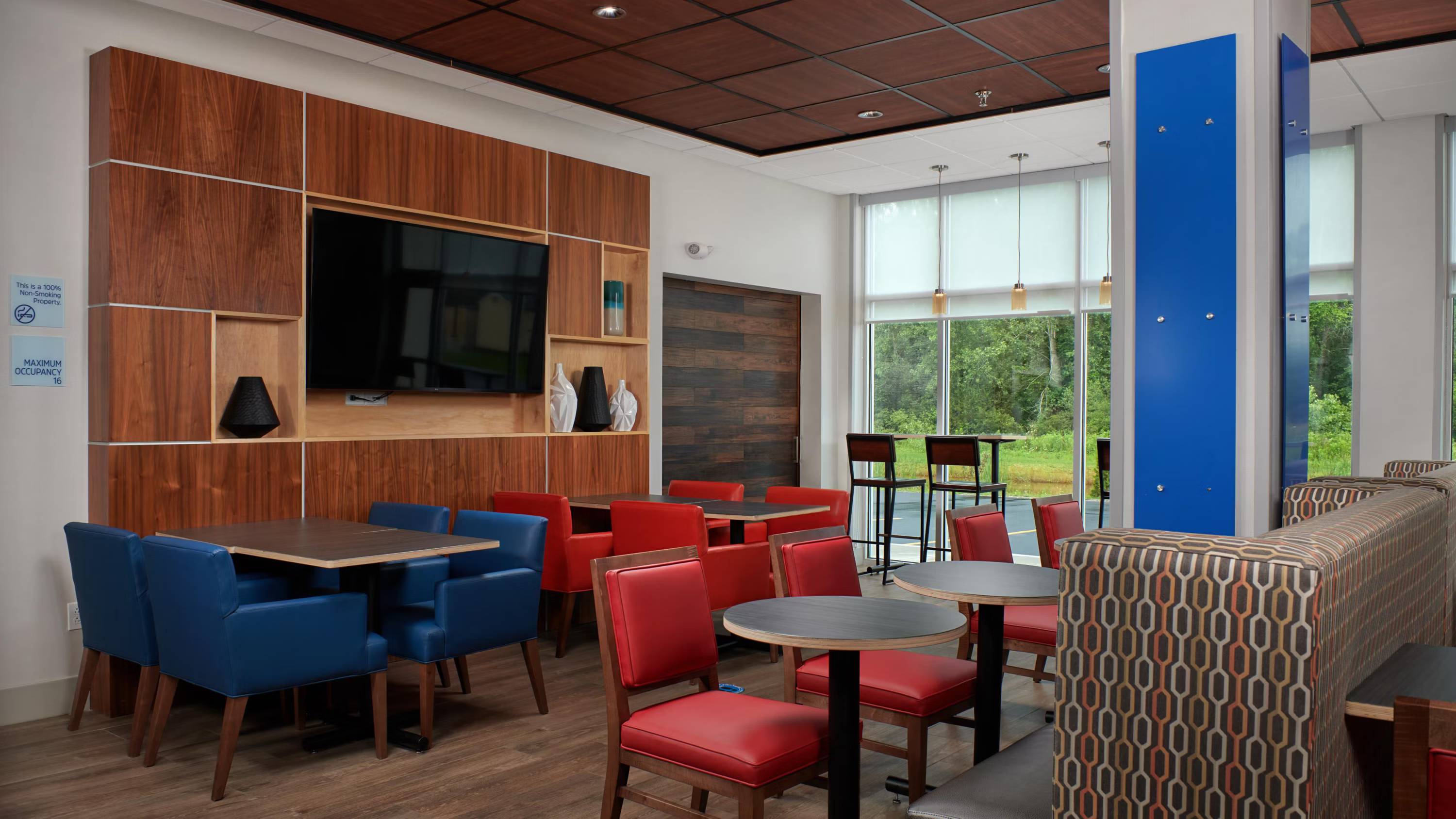 Holiday Inn Express Buffalo NE Lockport by IHG