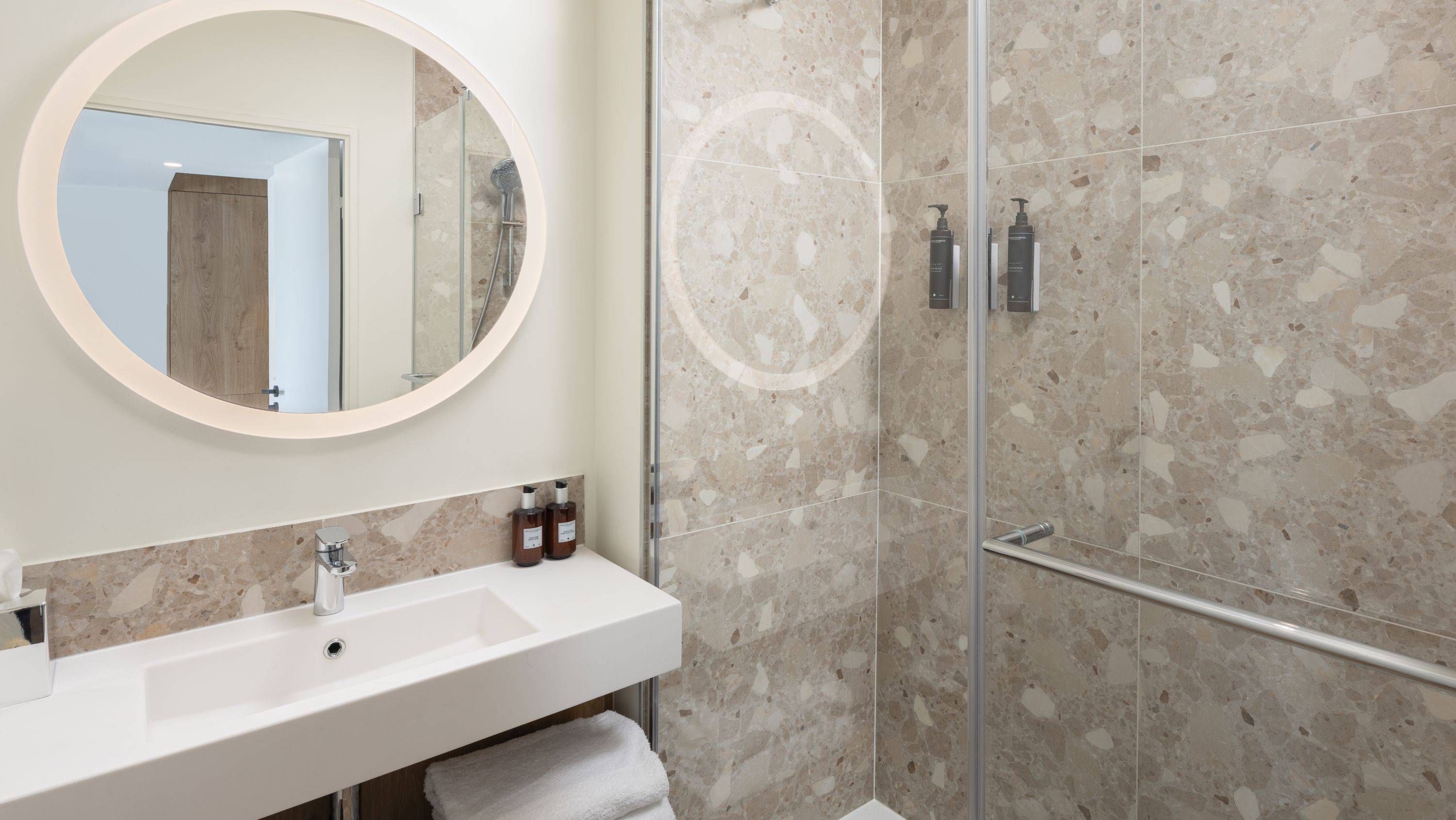 Residence Inn by Marriott Paris Didot Montparnasse