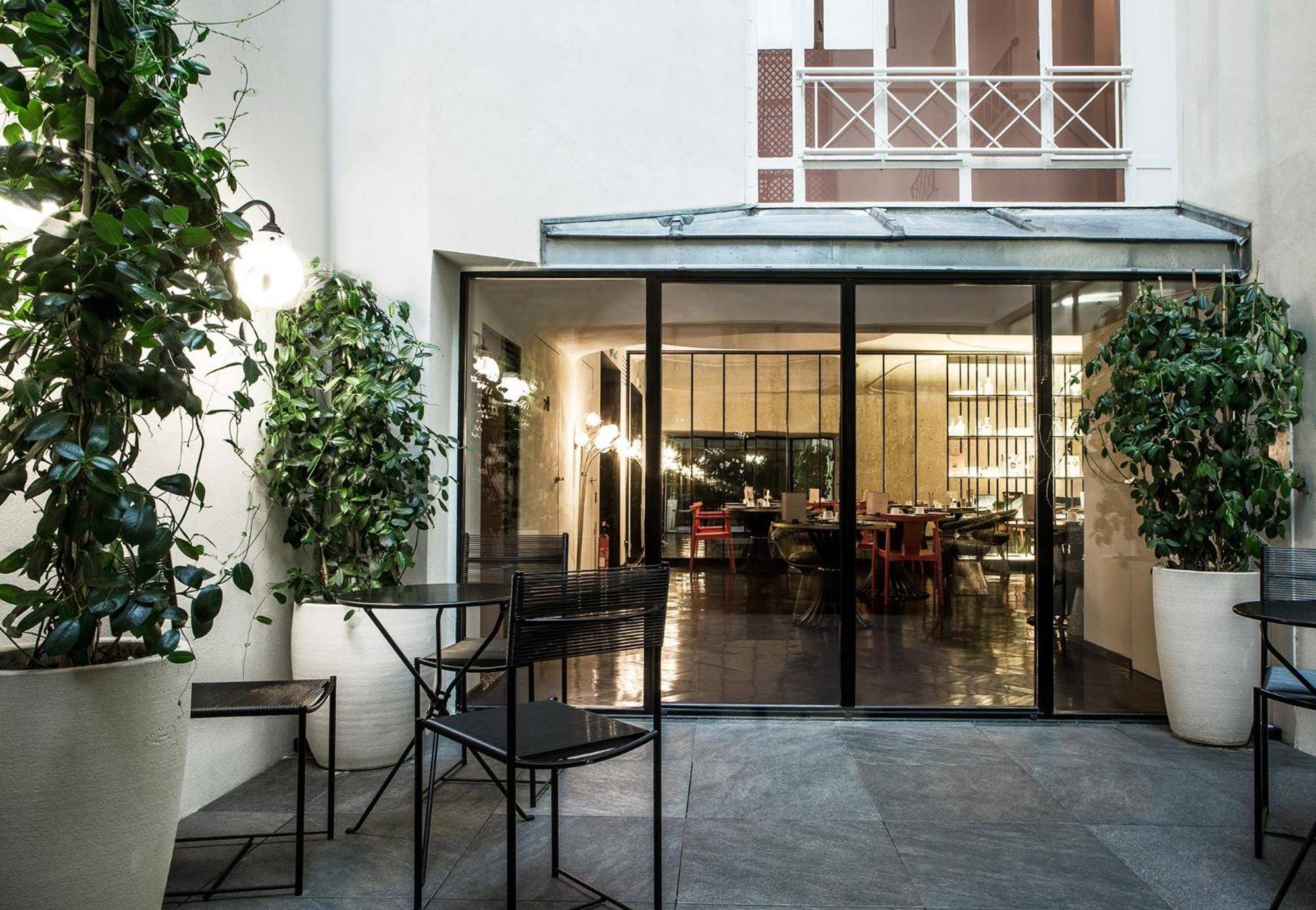 Hôtel du Rond-Point des Champs Elysées - Esprit de France