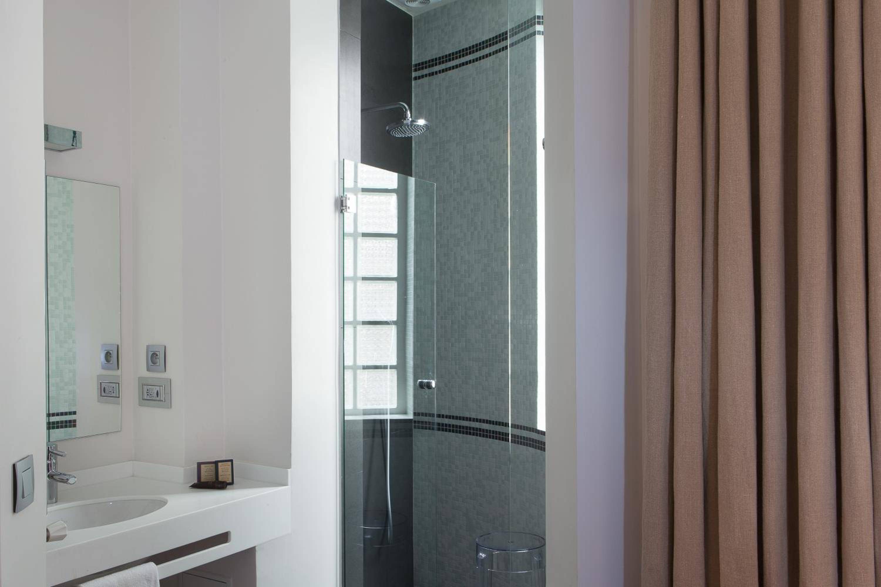 Hôtel de la Place du Louvre - Esprit de France