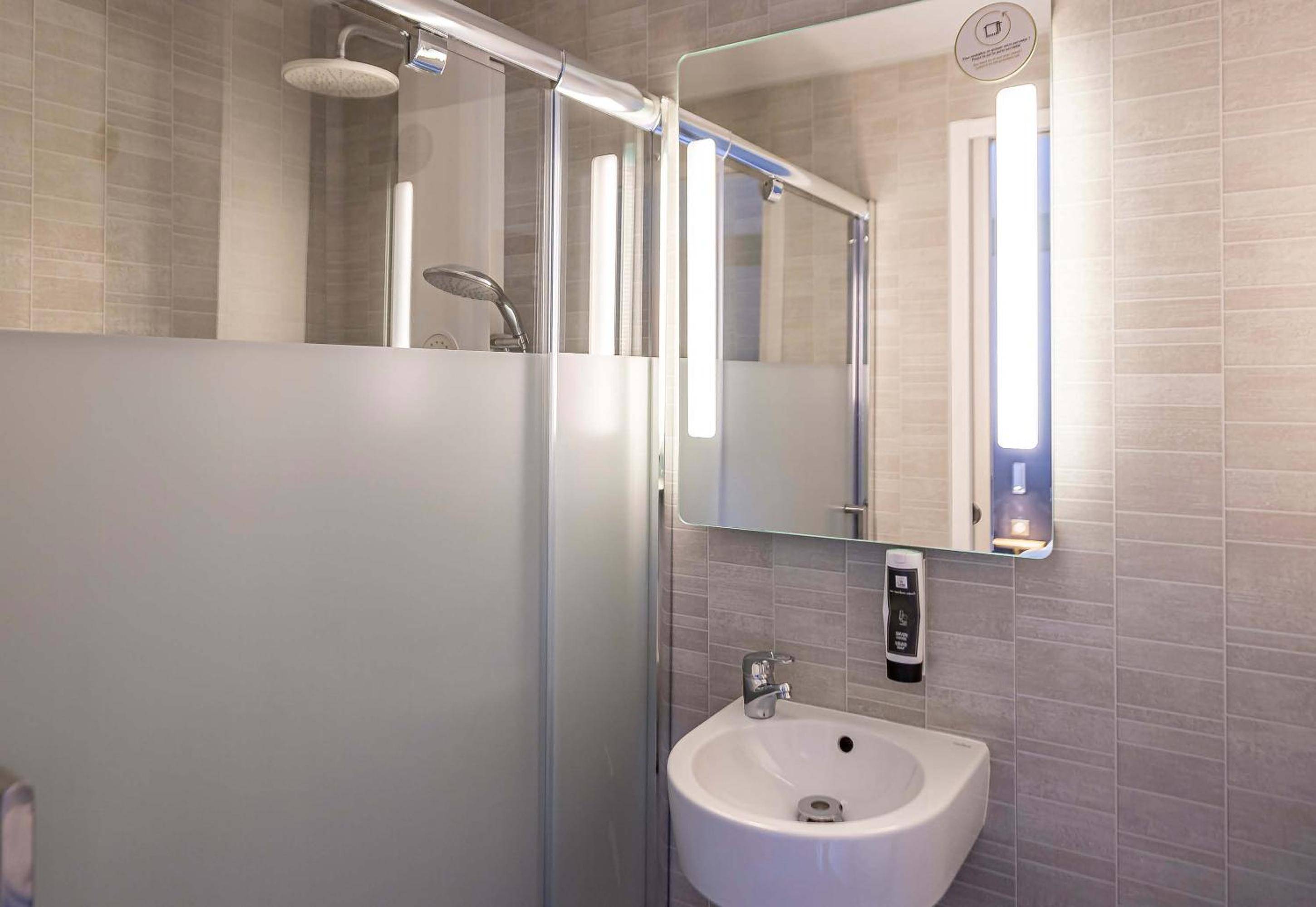 B&B HOTEL Bordeaux Le Haillan