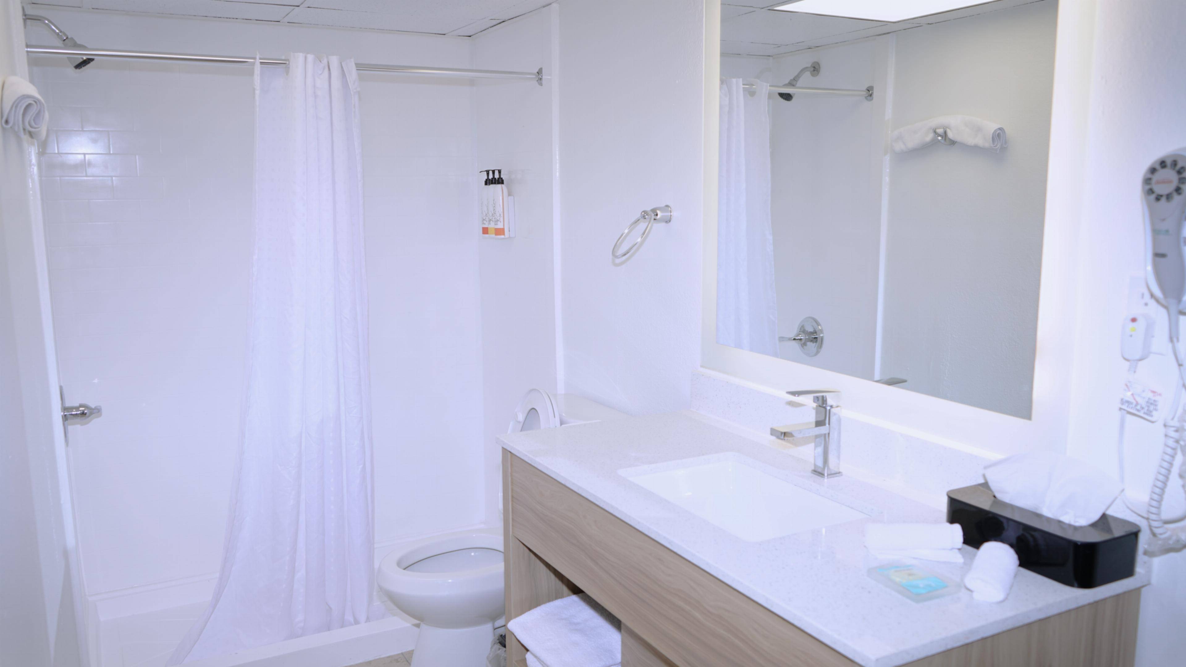 Waterfront Inn PHL Airport