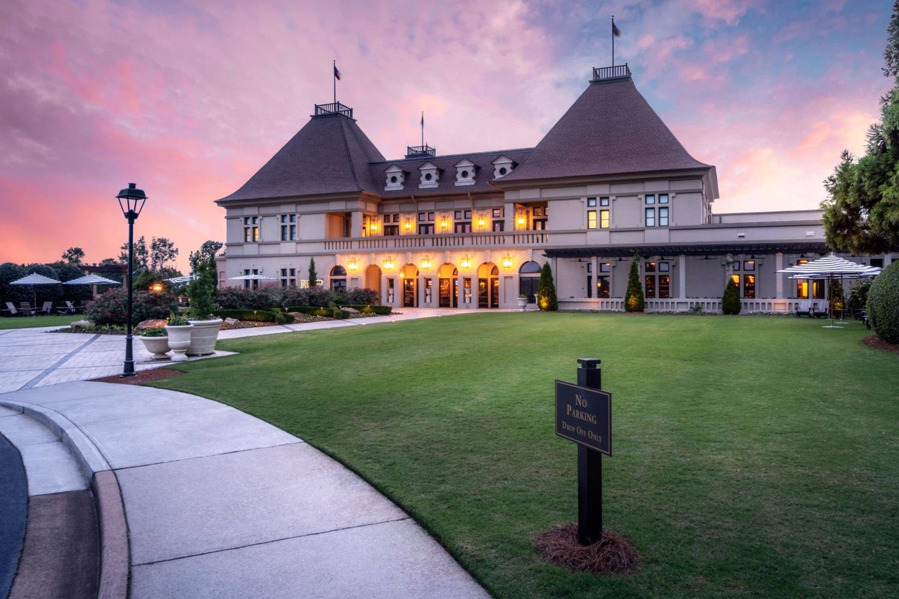 Chateau Elan Winery & Resort