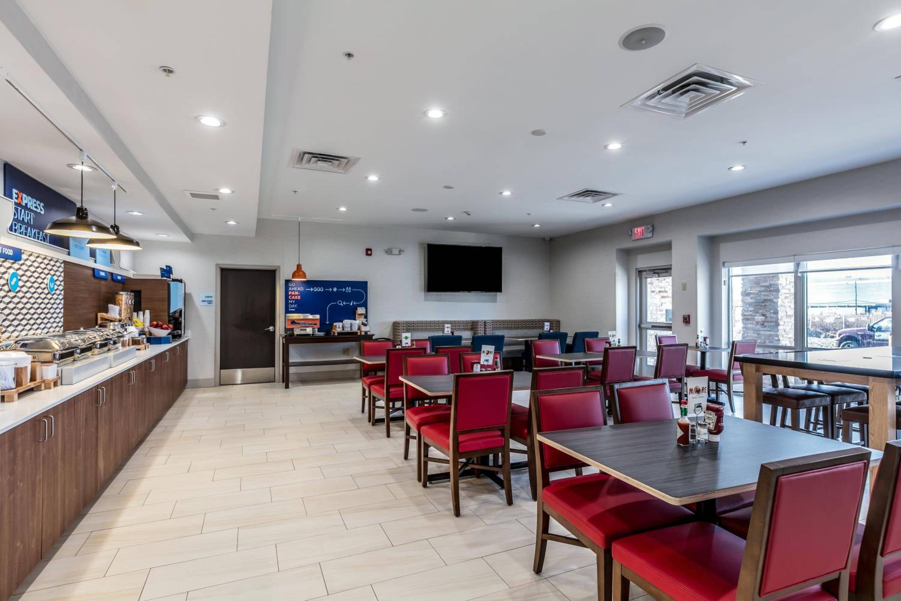 Holiday Inn Express & Suites Jersey City North - Hoboken by IHG