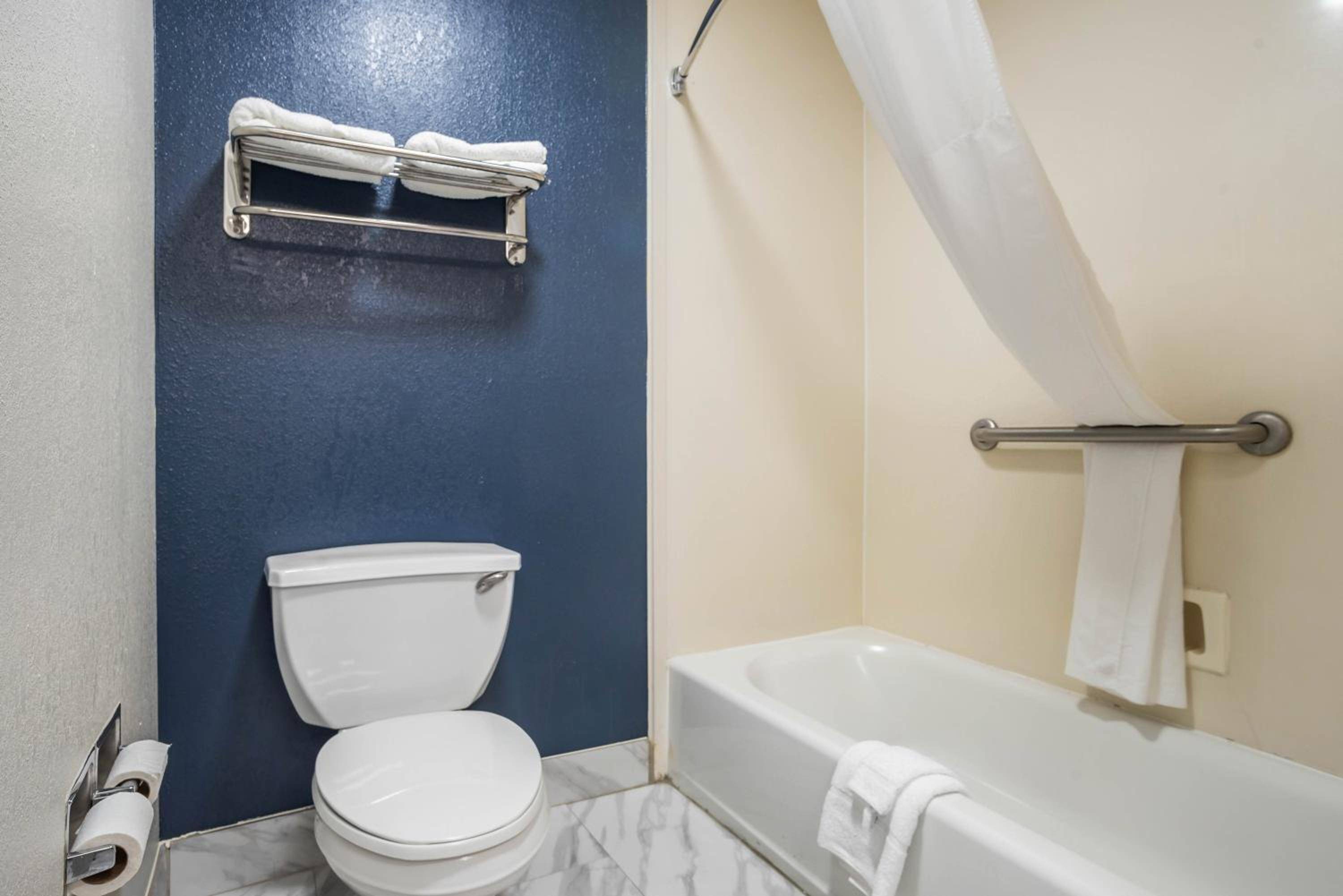 Quality Suites Baton Rouge East - Denham Springs