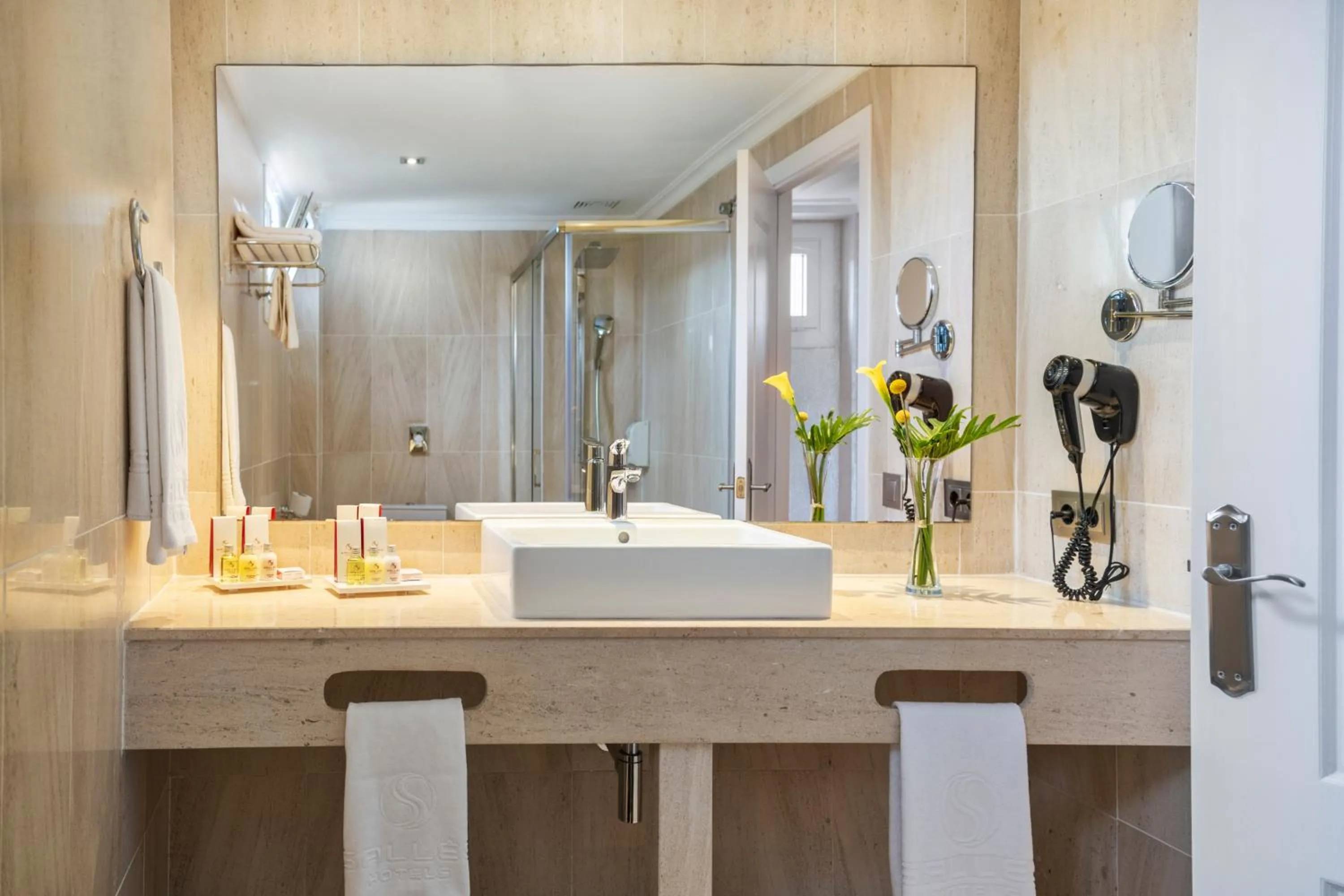 Salles Hotel Marina Portals