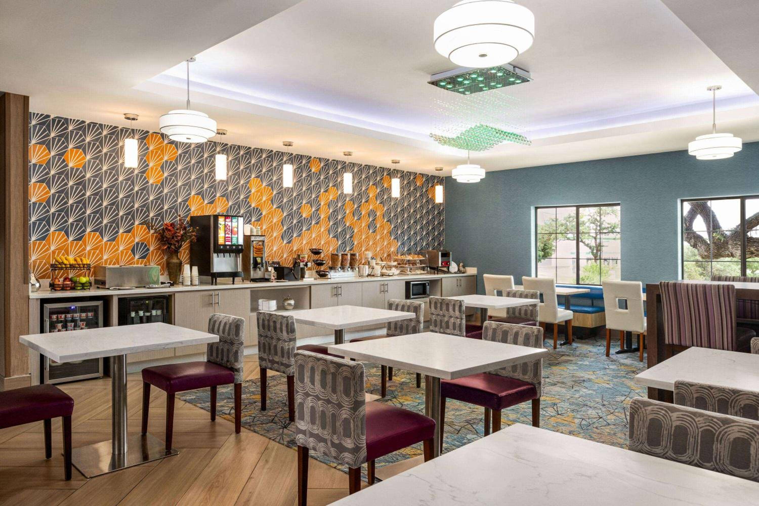 La Quinta by Wyndham San Antonio North Stone Oak