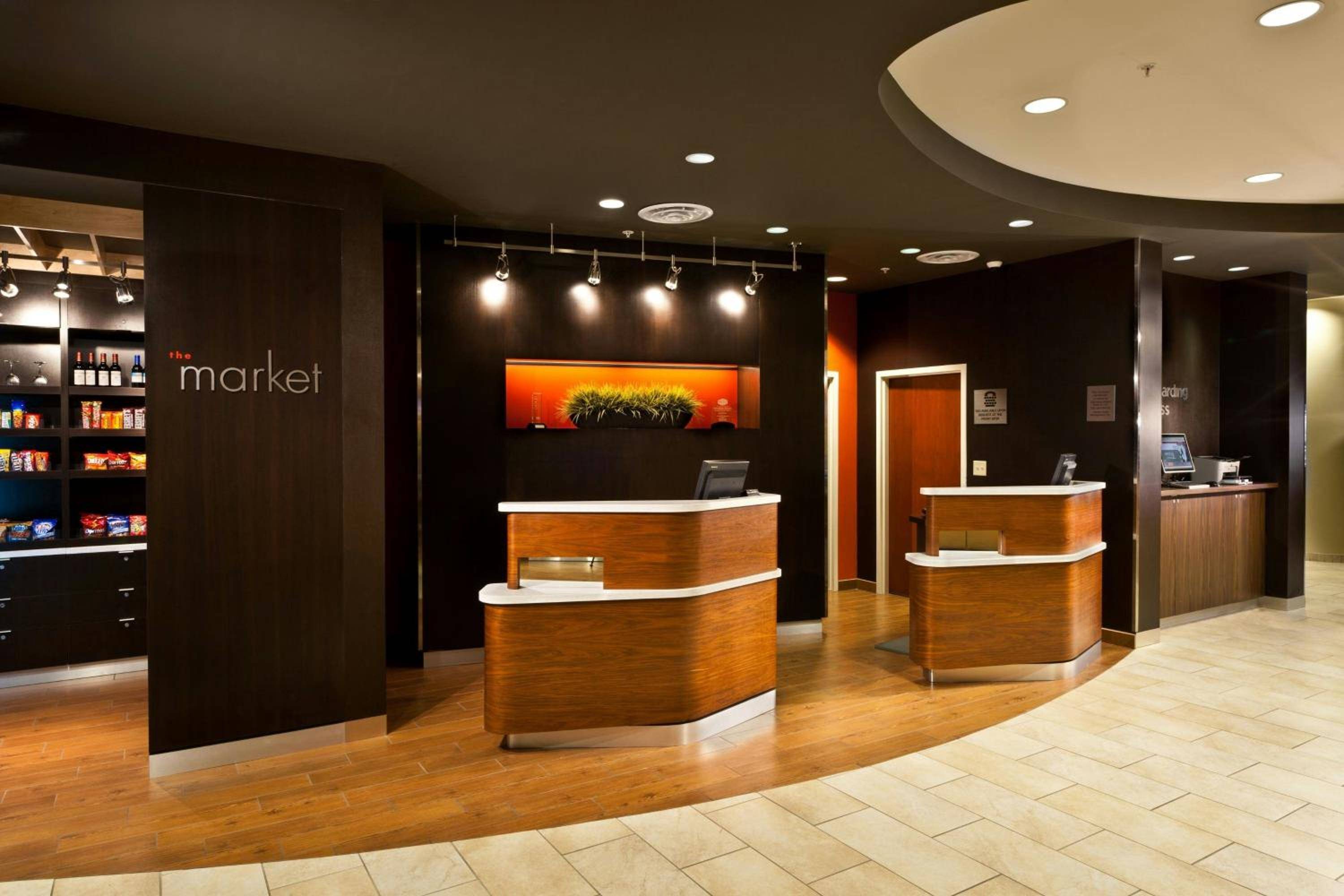 Courtyard by Marriott Easton-Columbus