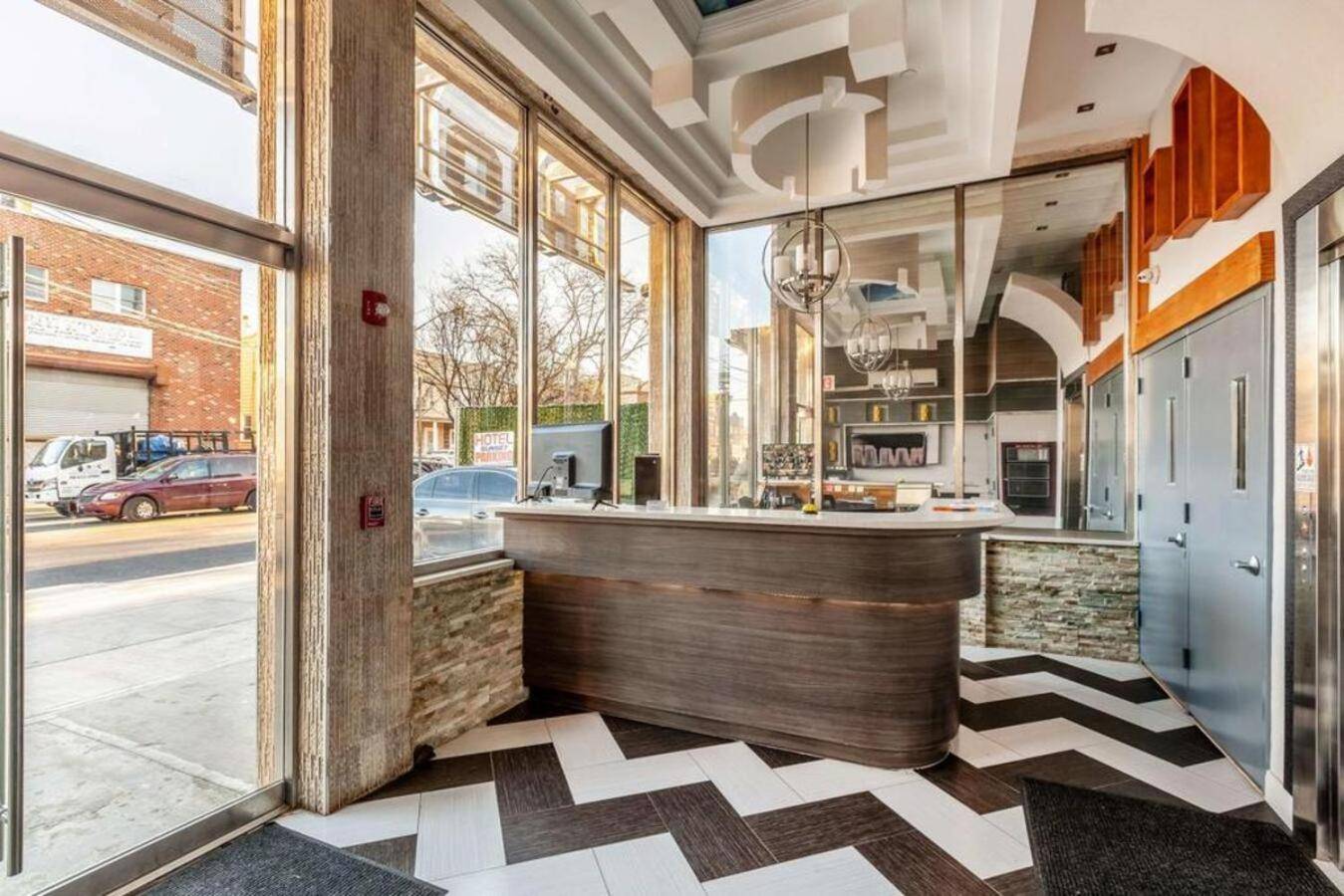 Umbrella Hotel Brooklyn