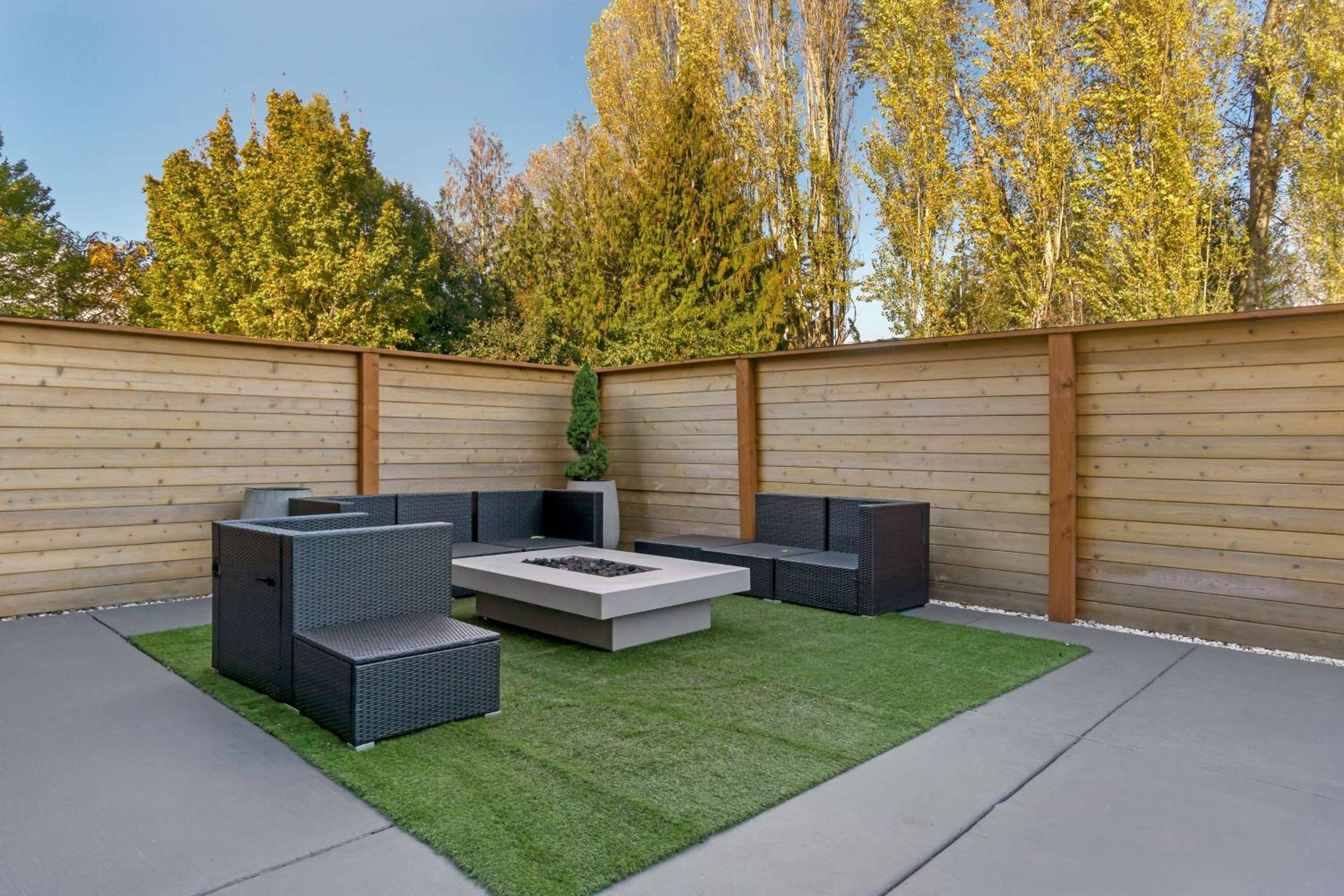 Best Western PLUS Mountain View Auburn Inn