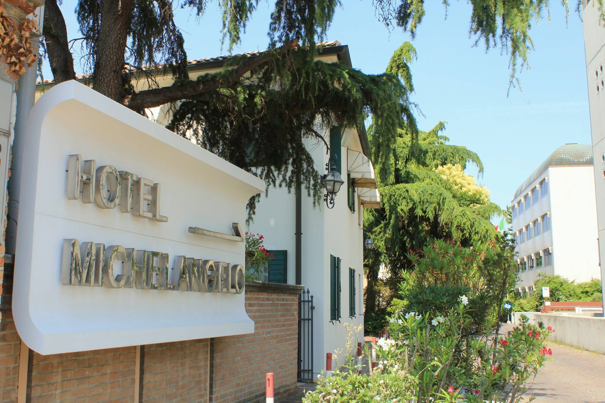 Garden Hotel Michelangelo
