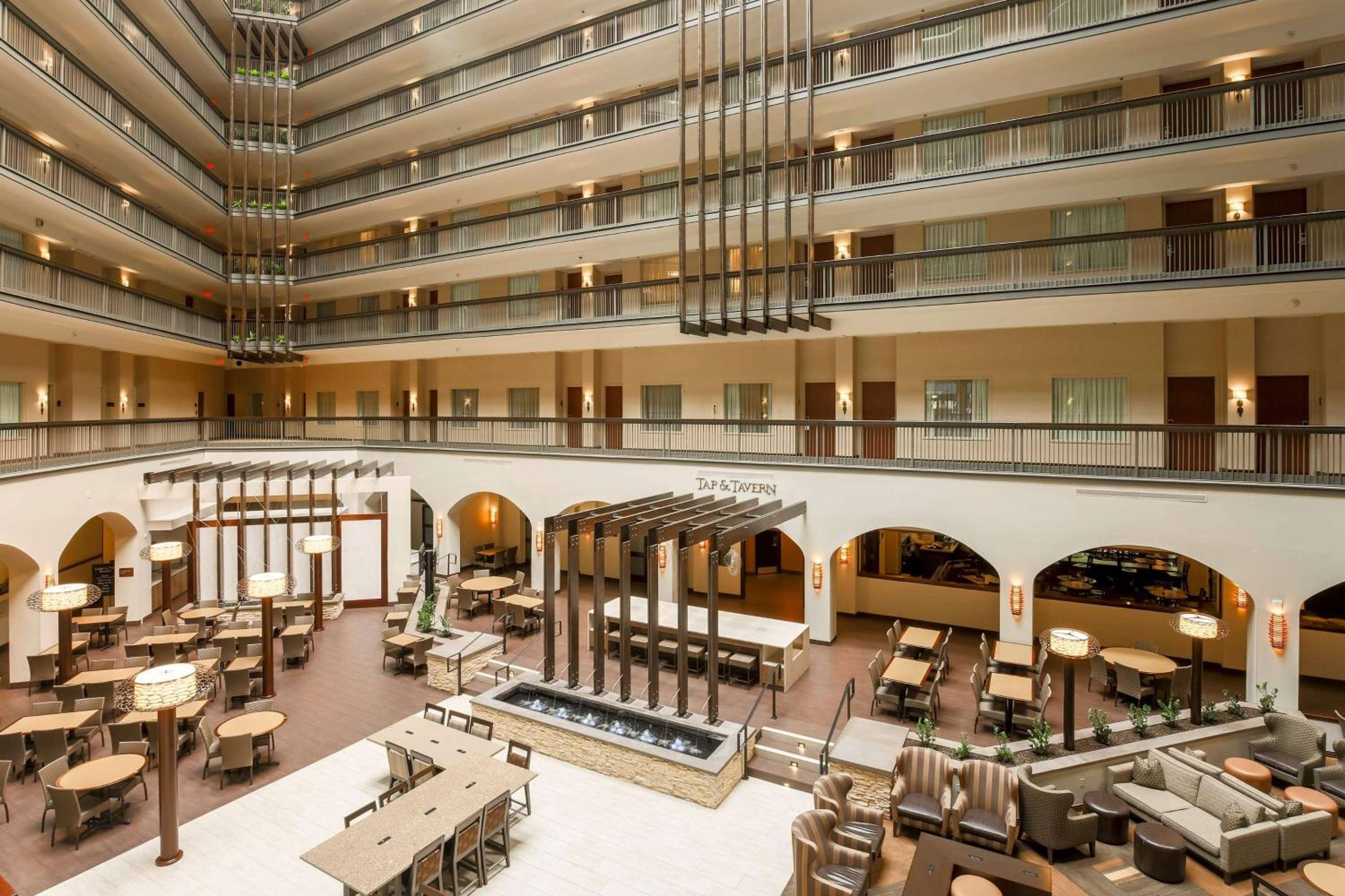 Embassy Suites by Hilton Dallas Love Field