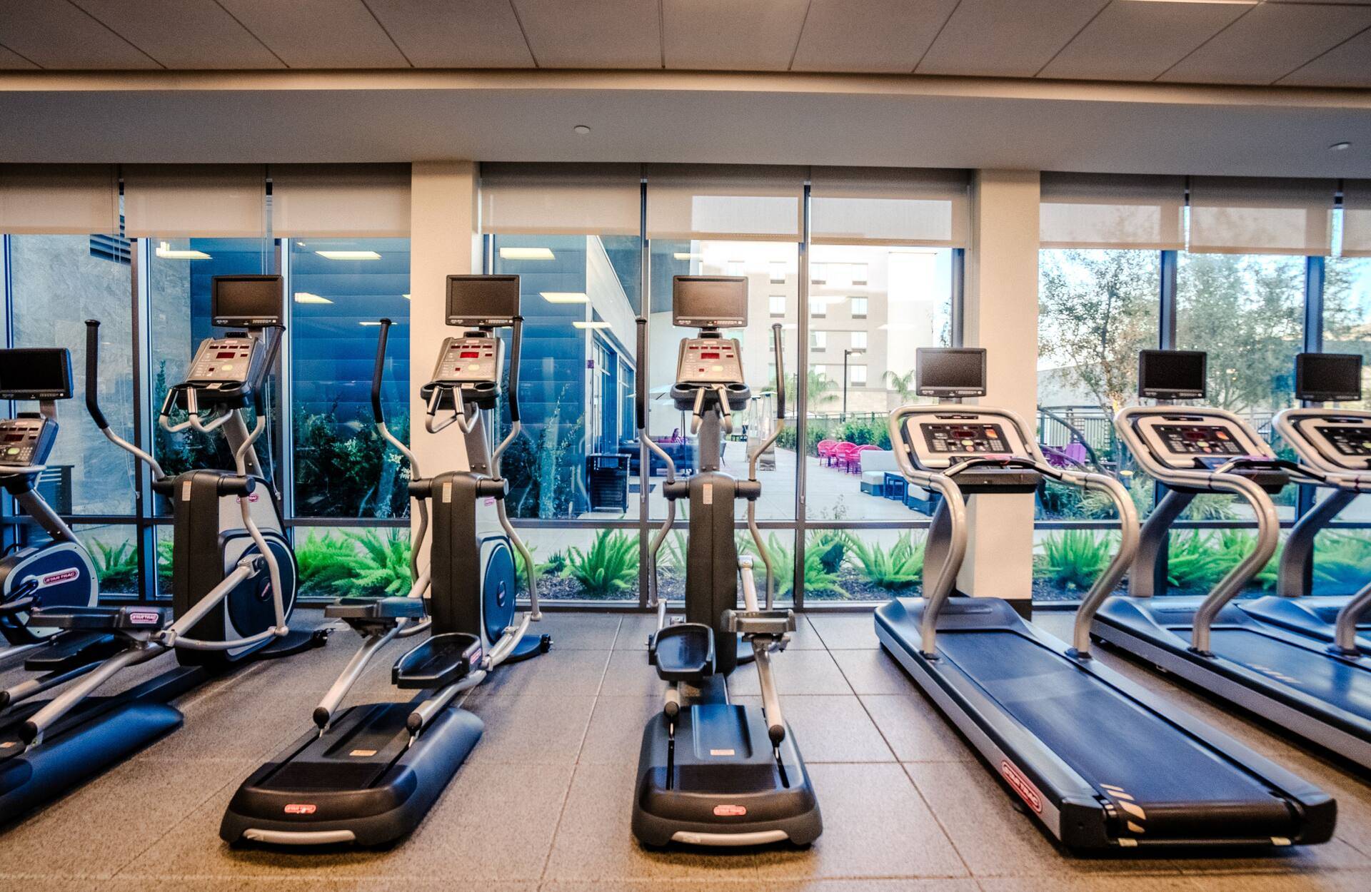 Homewood Suites by Hilton Long Beach Airport