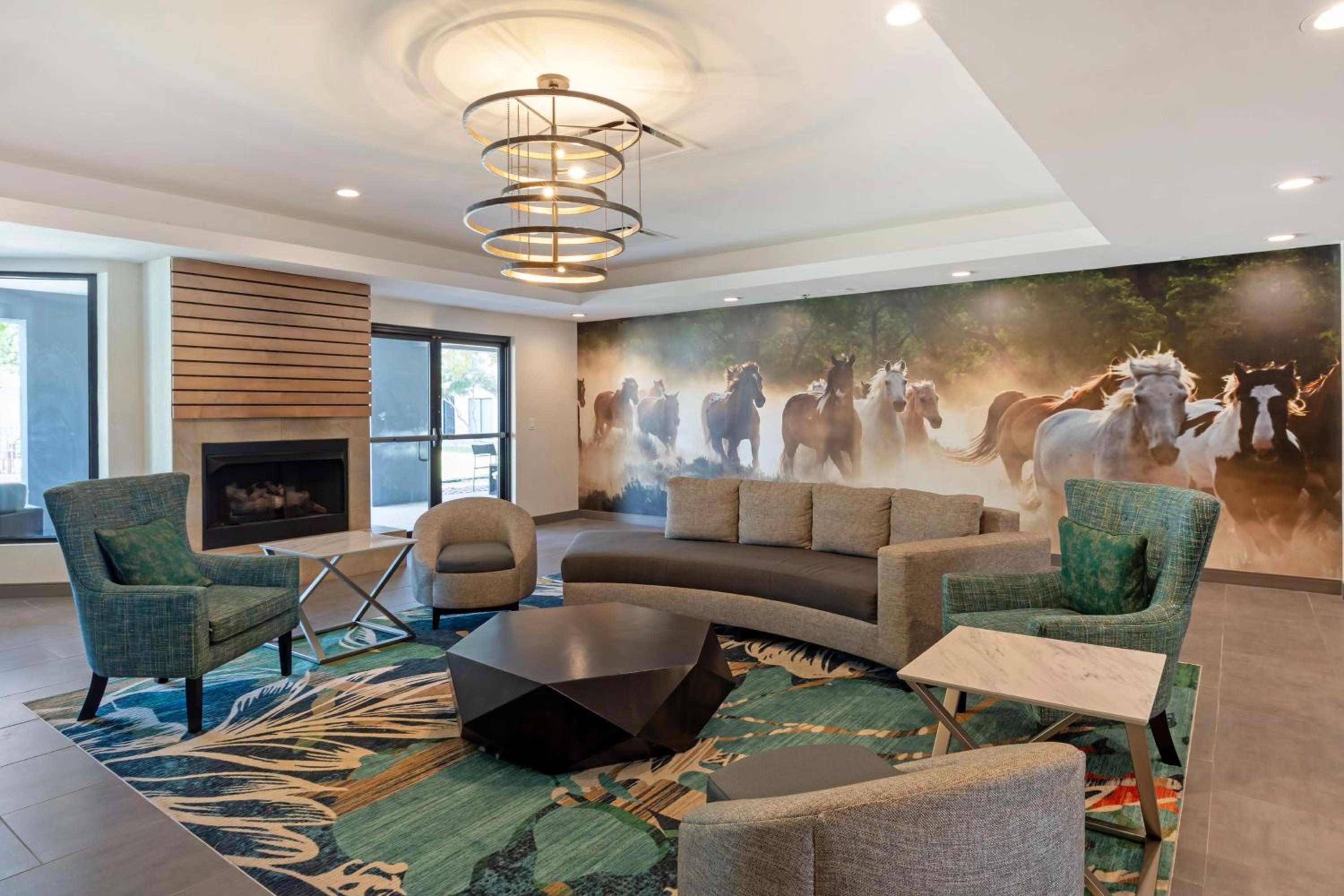 Best Western Plus Fort Worth North