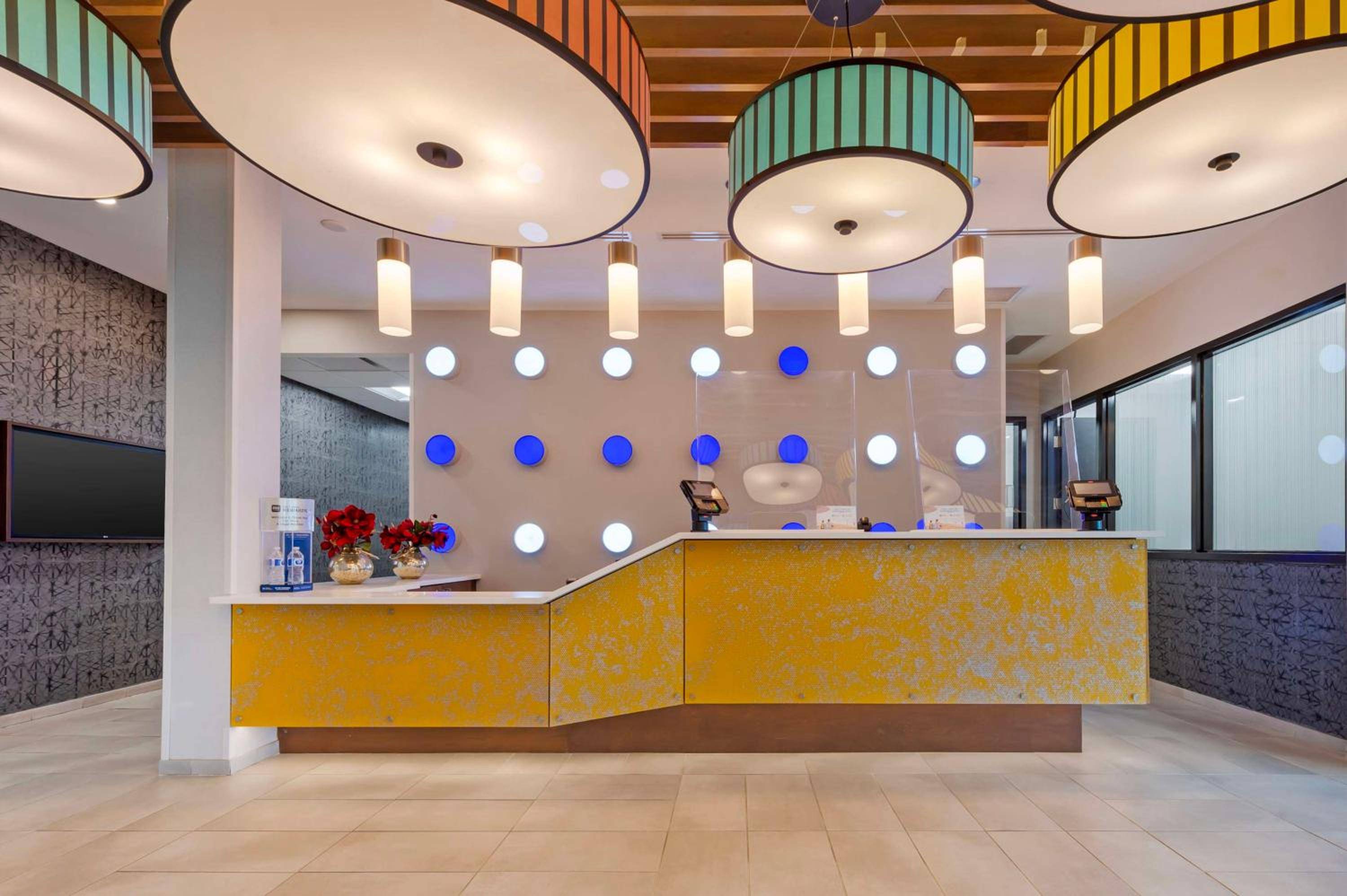 GLō Best Western Kanata Ottawa West