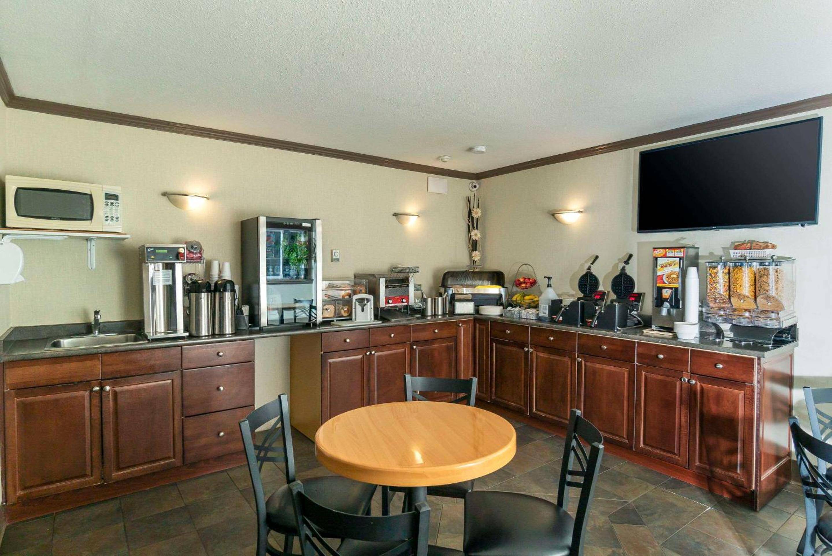 Quality Inn & Suites Vernon