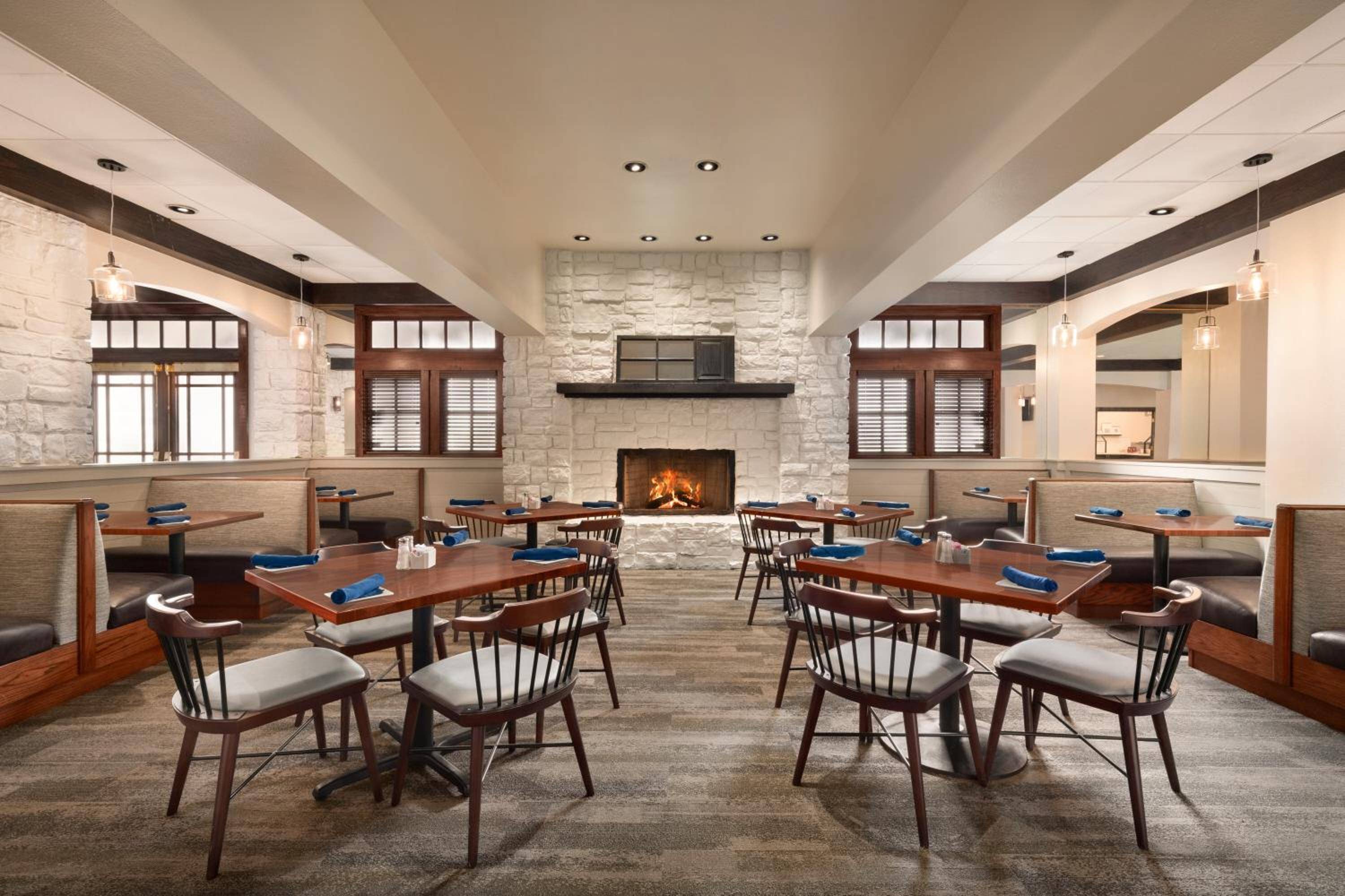 Holiday Inn Houston Intercontinental Airport by IHG