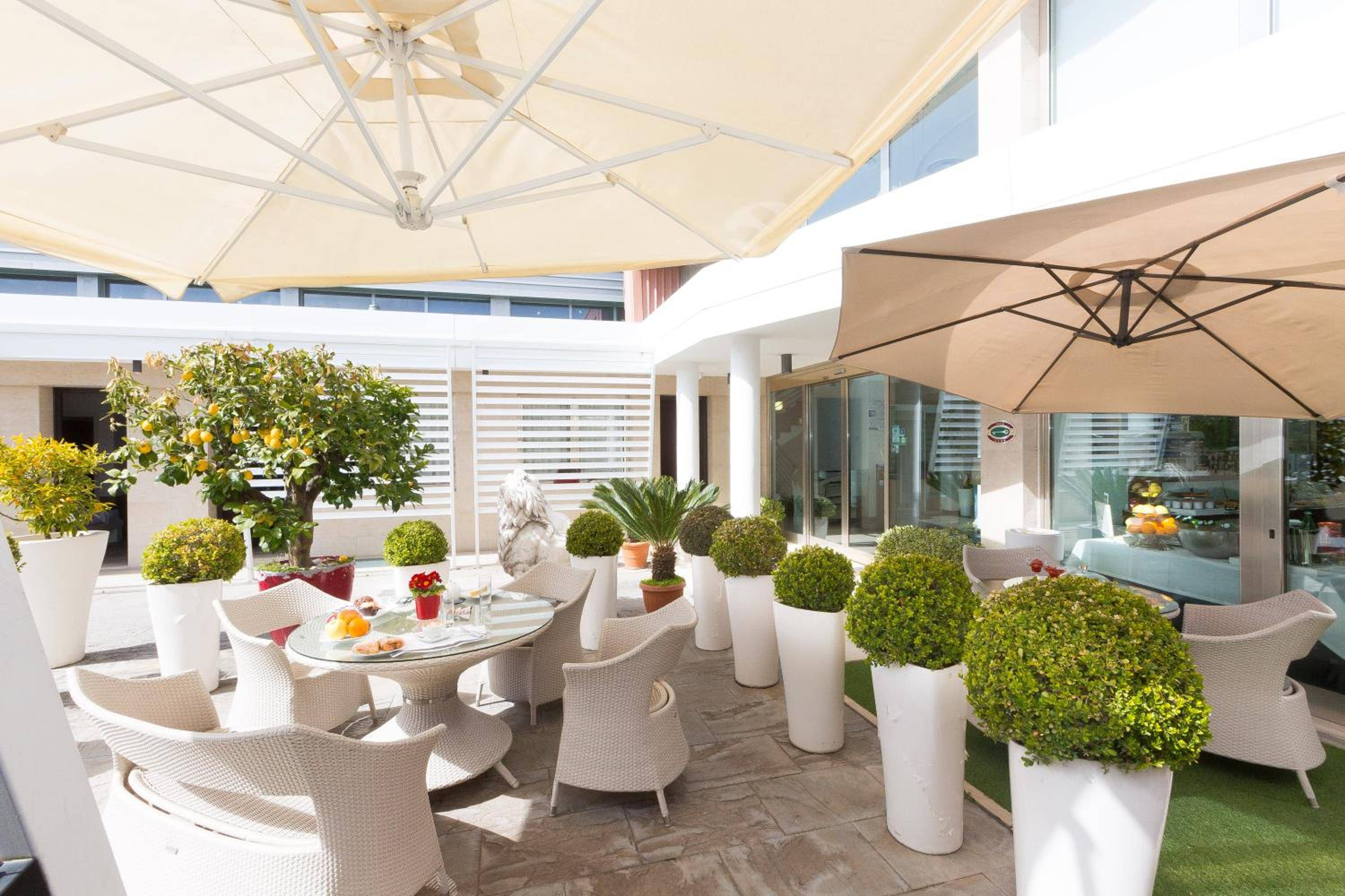 JC Contemporary Hotel