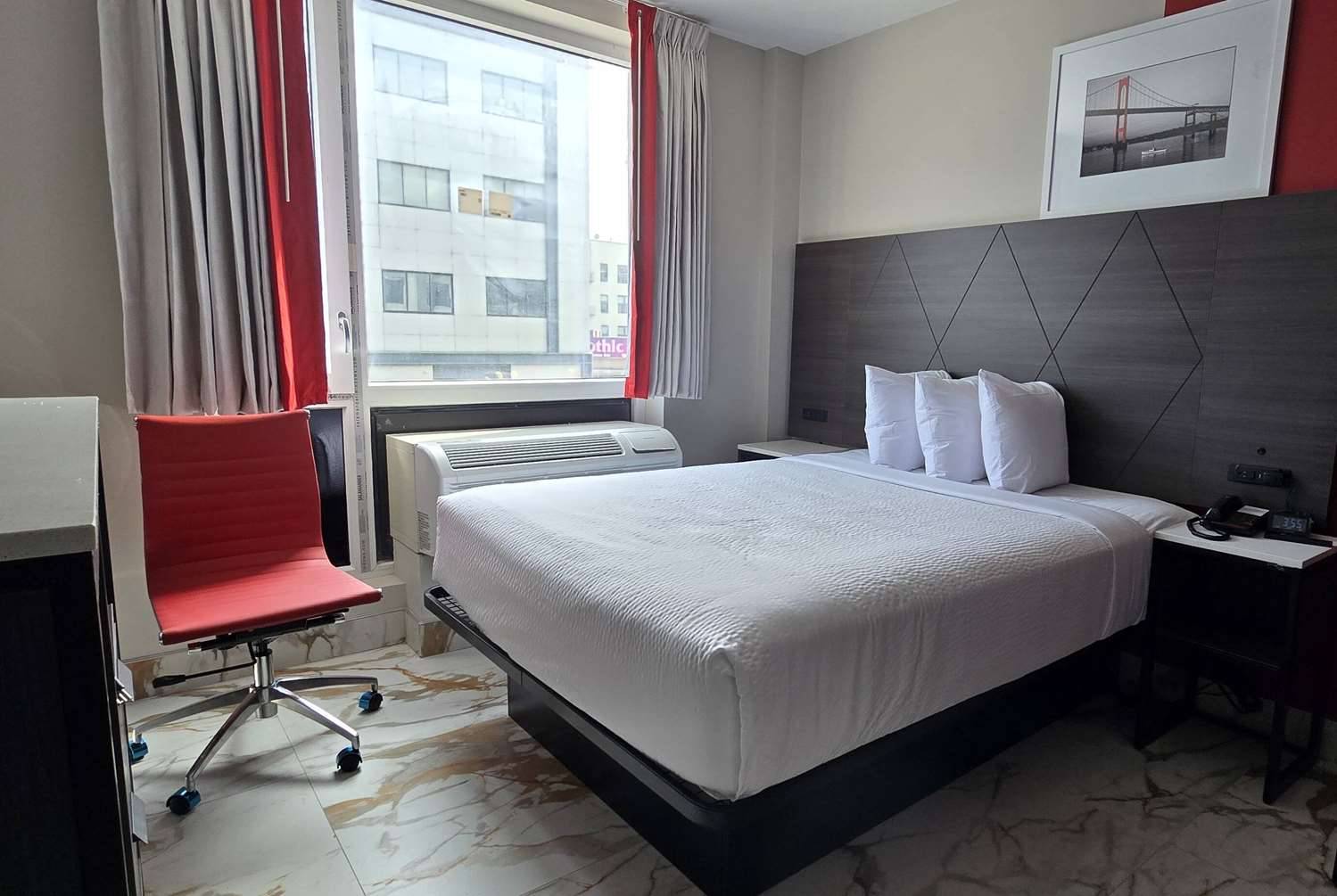 Ramada by Wyndham Brooklyn Empire Blvd
