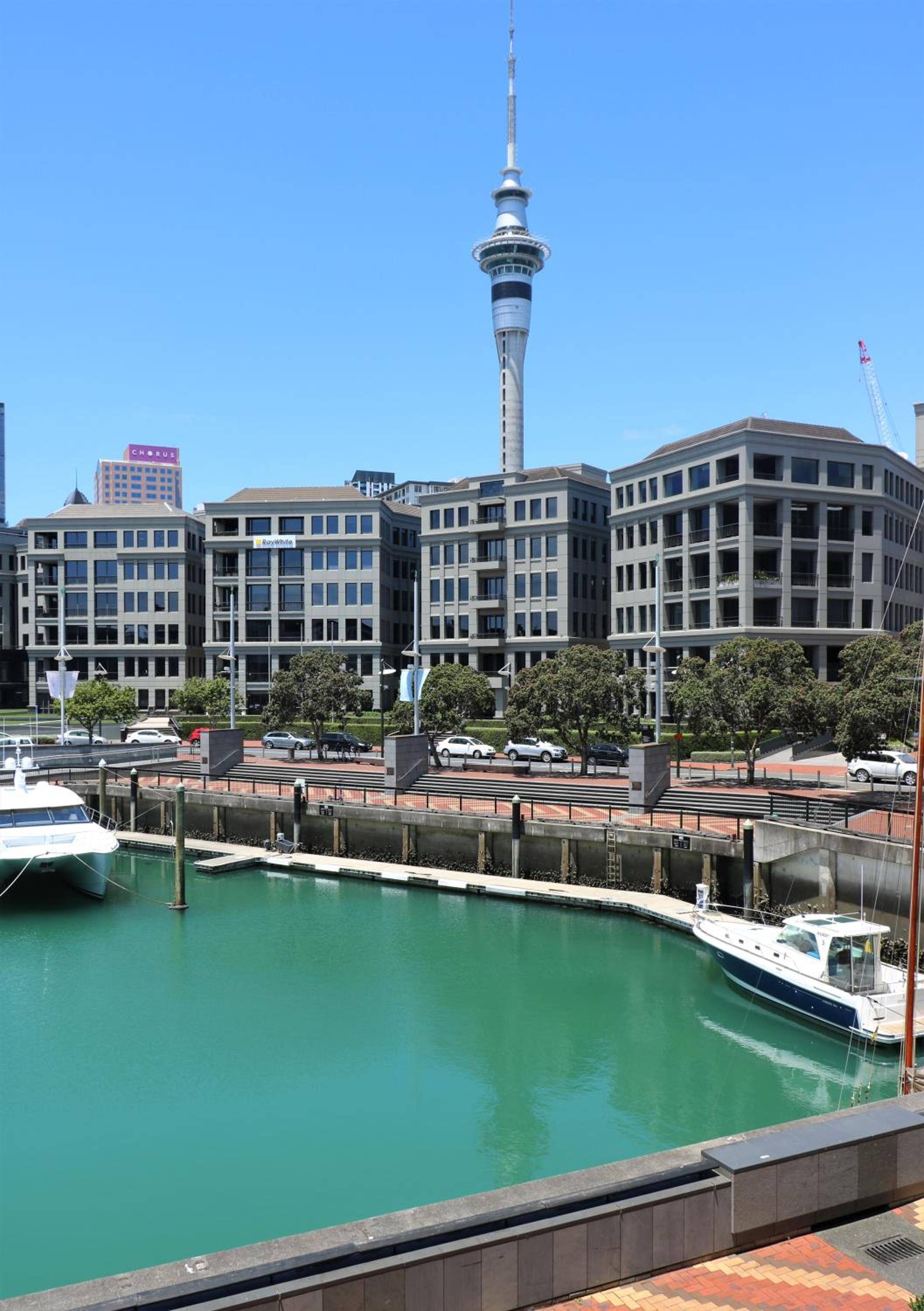 Marsden Viaduct Hotel