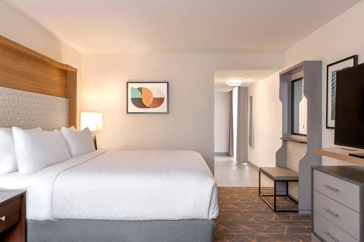 DoubleTree by Hilton Fort Worth South