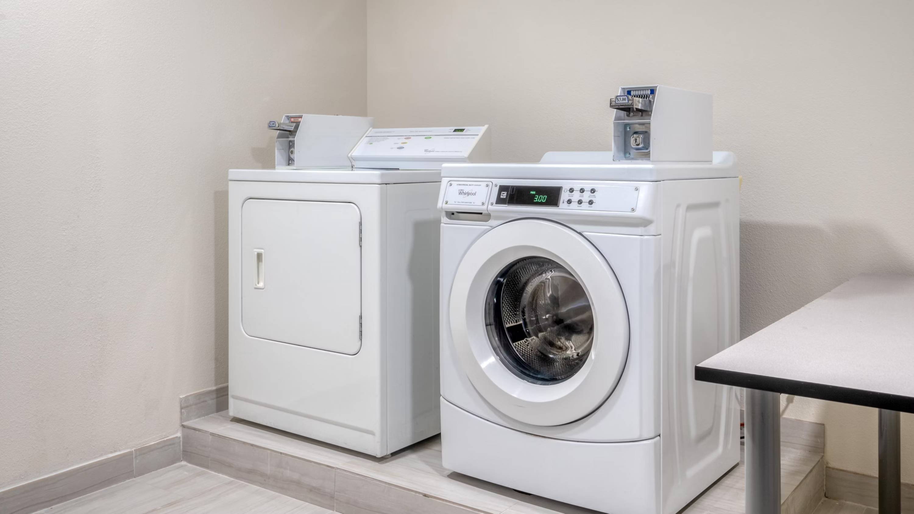 Holiday Inn Express Hotel & Suites Greenville by IHG