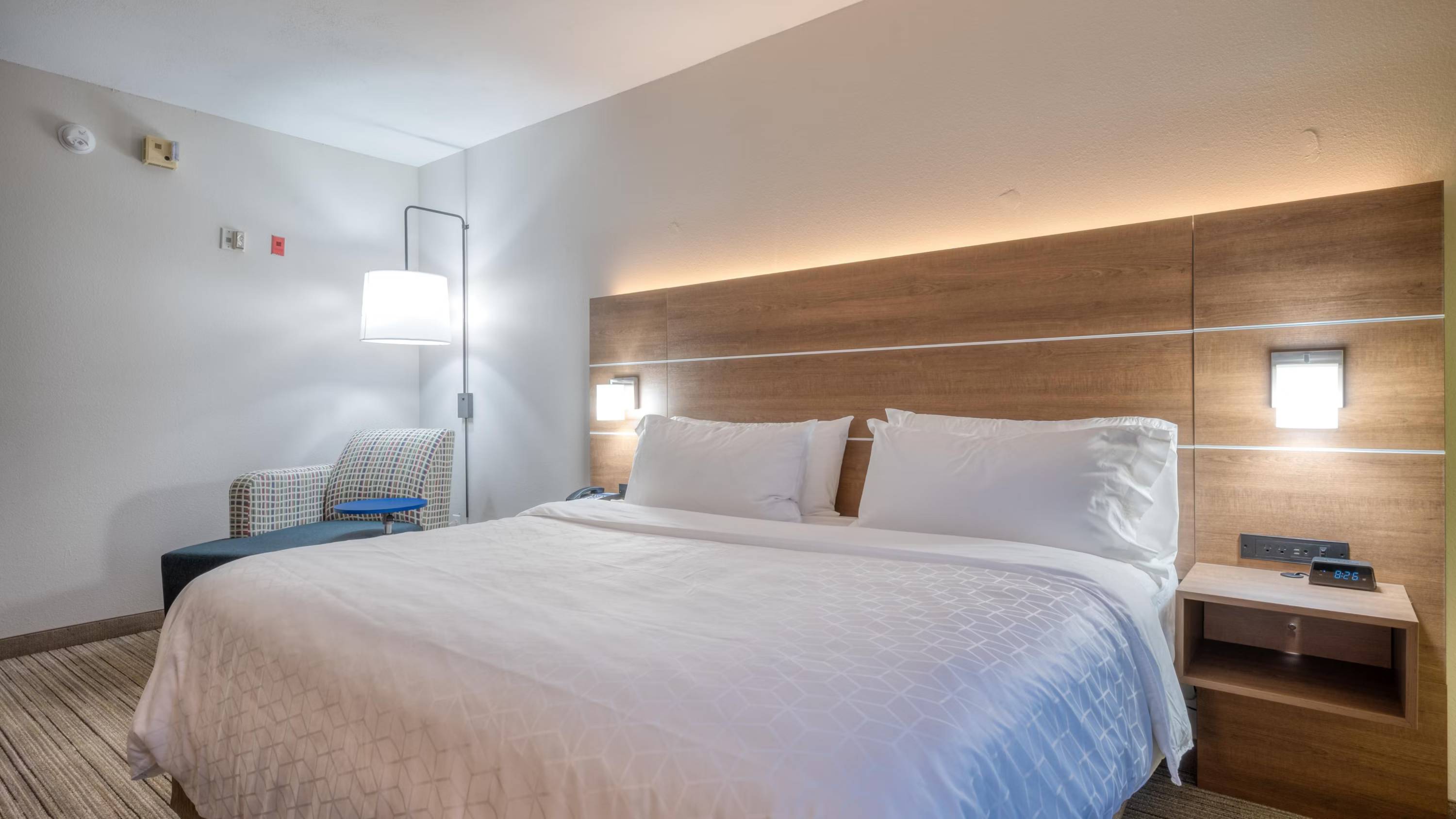 Holiday Inn Express Hotel & Suites Greenville by IHG