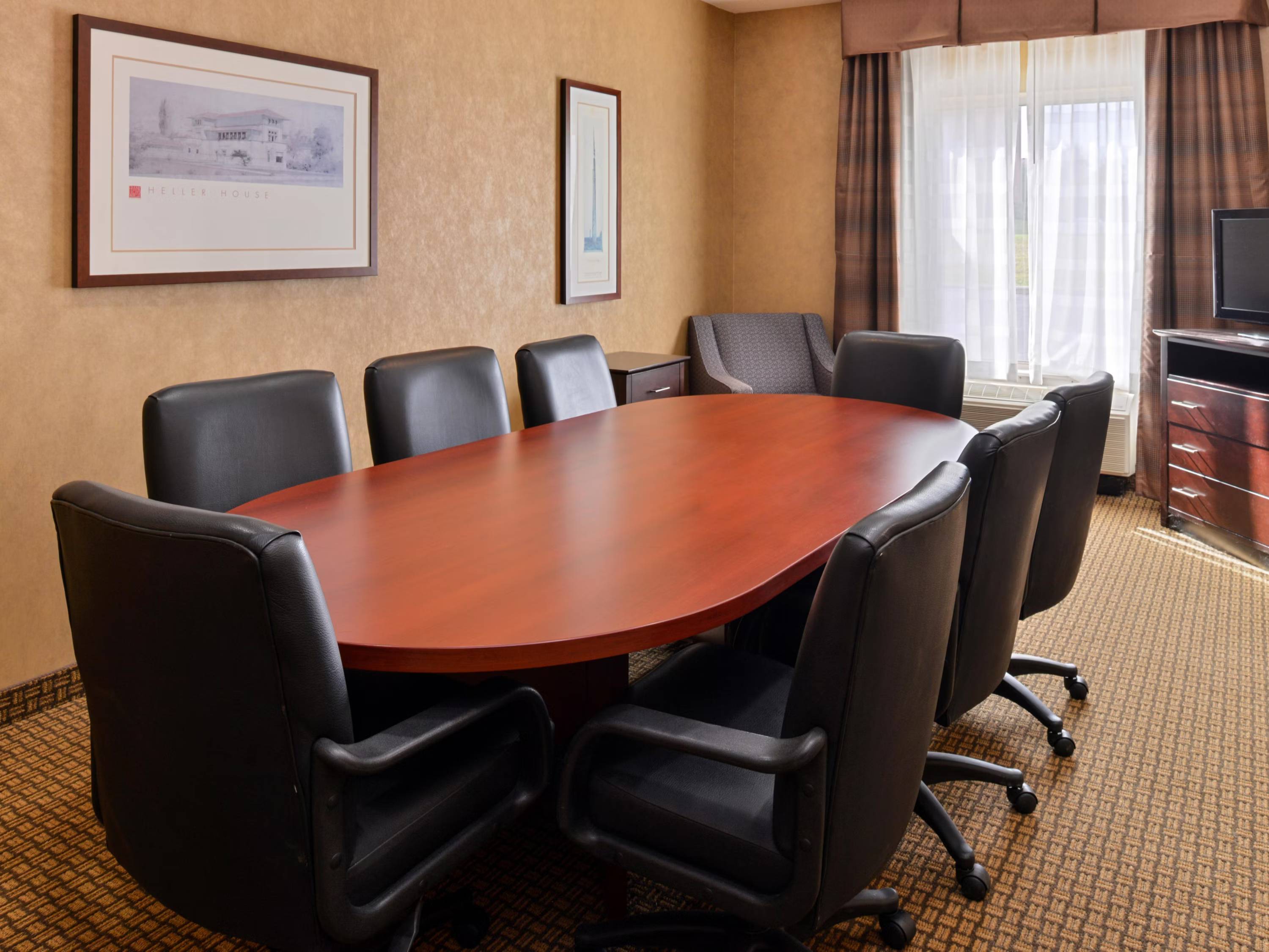 Holiday Inn Express Hotel & Suites Greenville by IHG