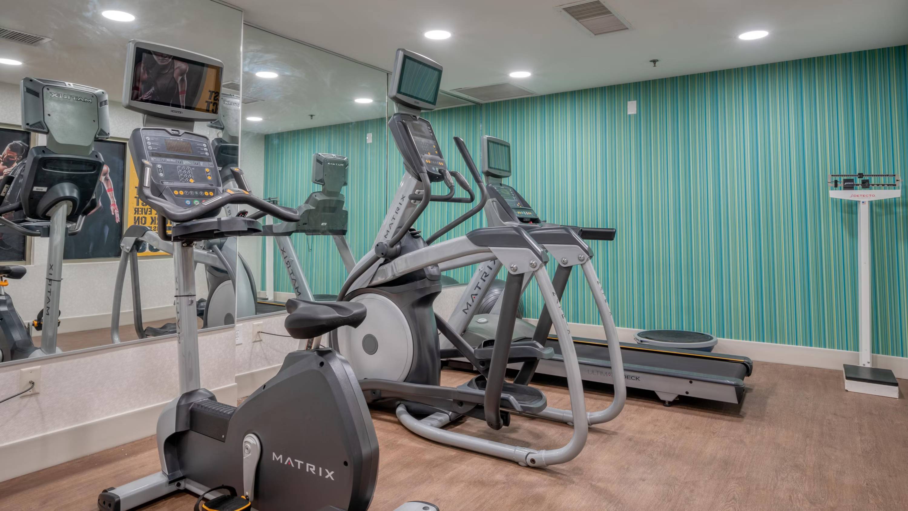 Holiday Inn Express Hotel & Suites Greenville by IHG