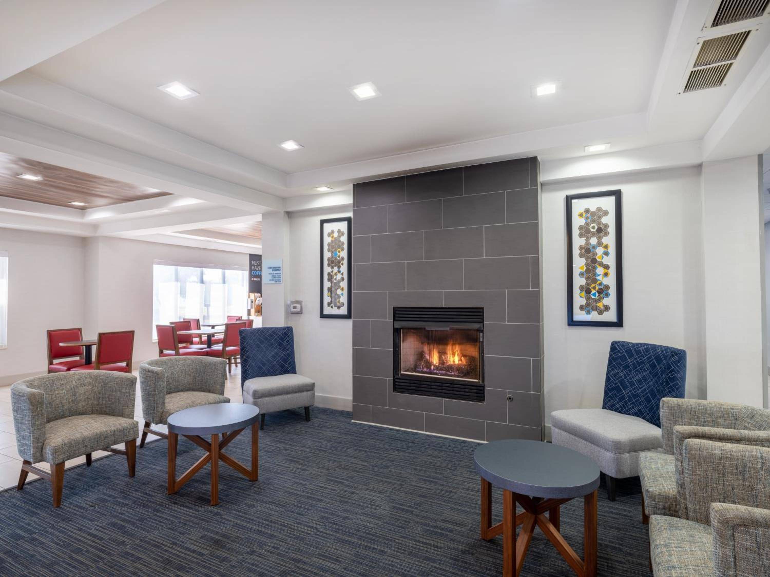 Holiday Inn Express Gas City by IHG