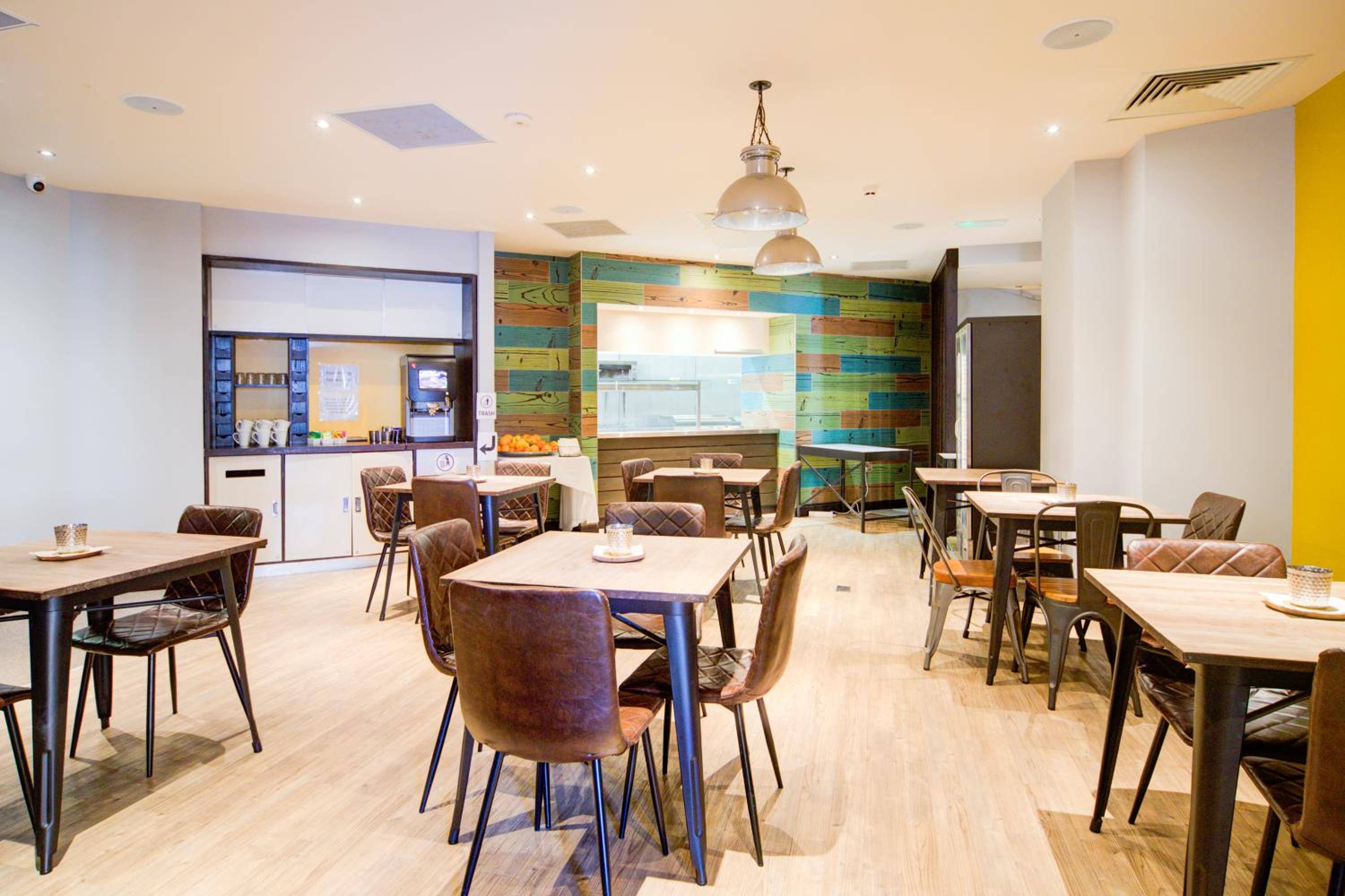 Belvilla Newport City Centre Lifestyle