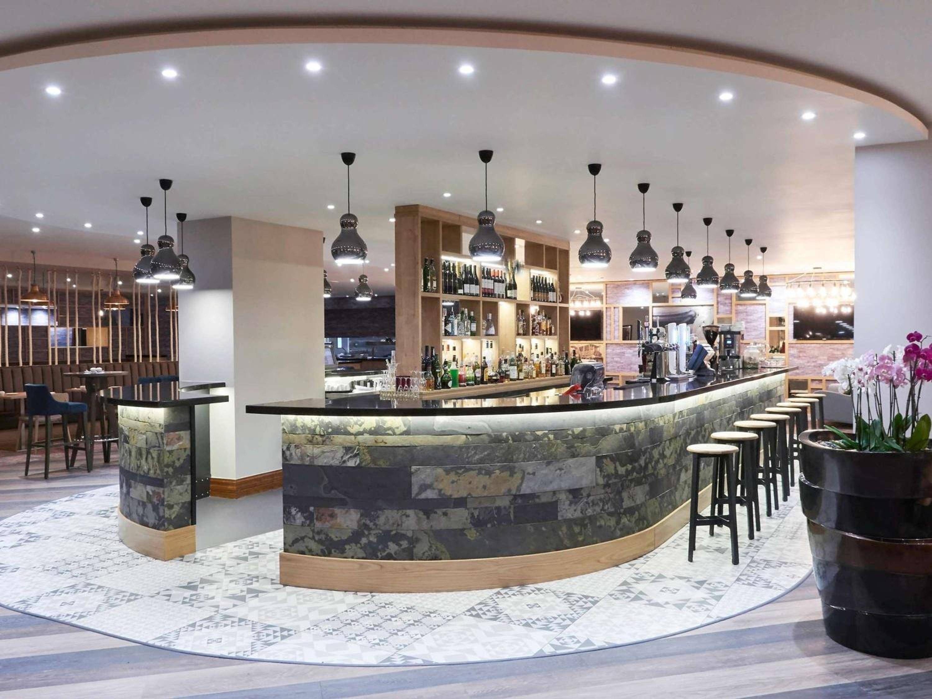 Holland House Hotel Cardiff By Sunday