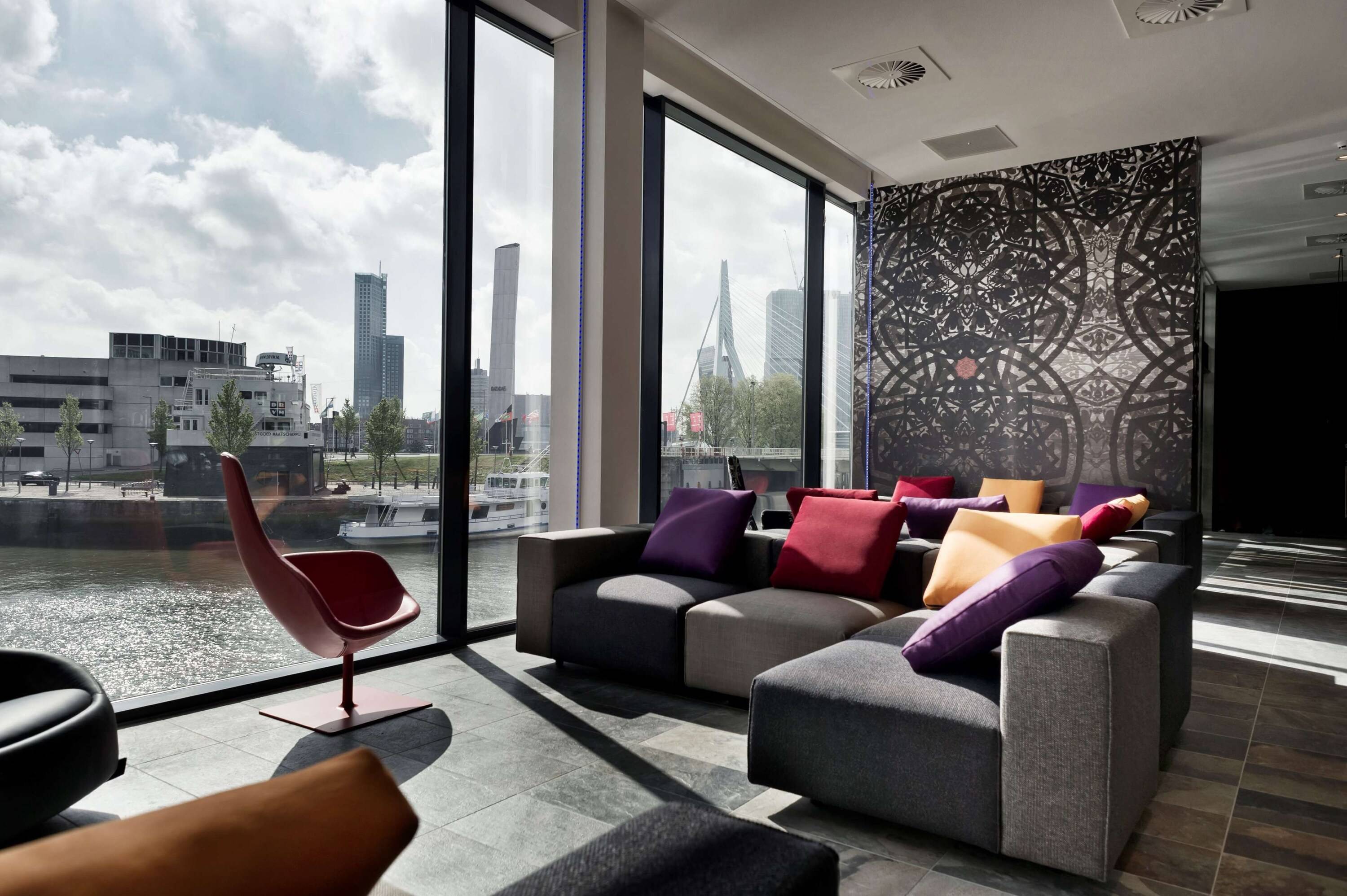 Haven Hotel Rotterdam, Curio Collection by Hilton