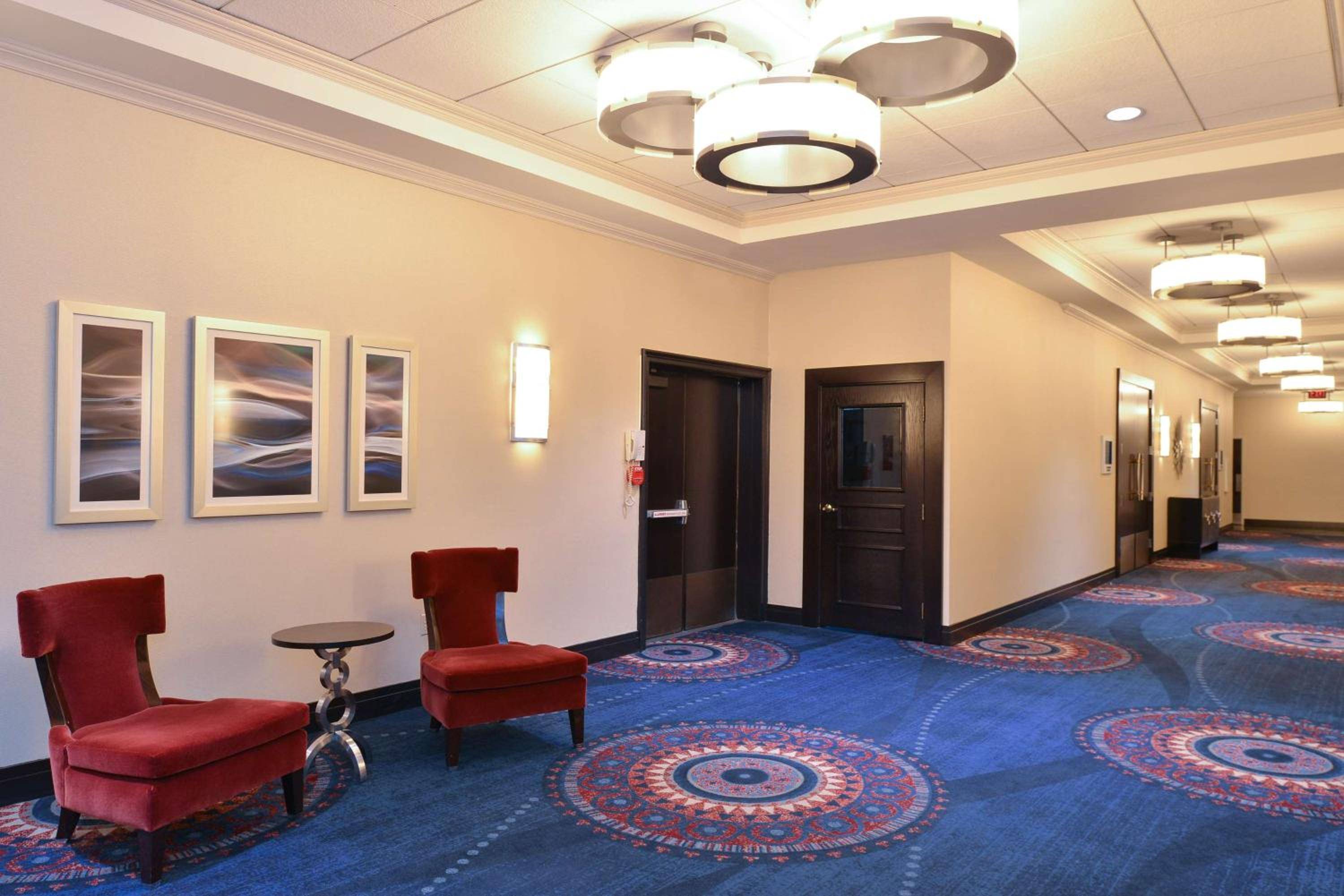 Hotel Belvoir Springfield