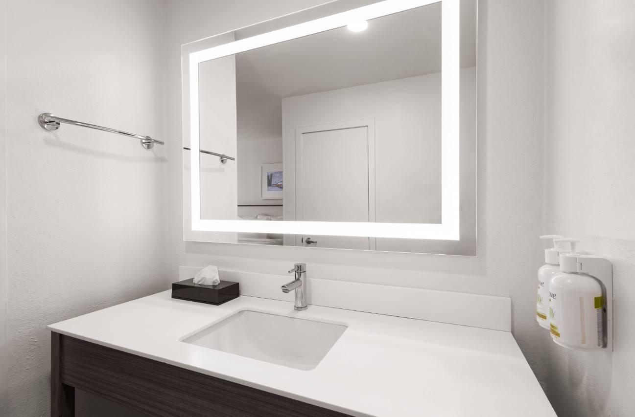 Ramada by Wyndham York Harrisburg Hershey