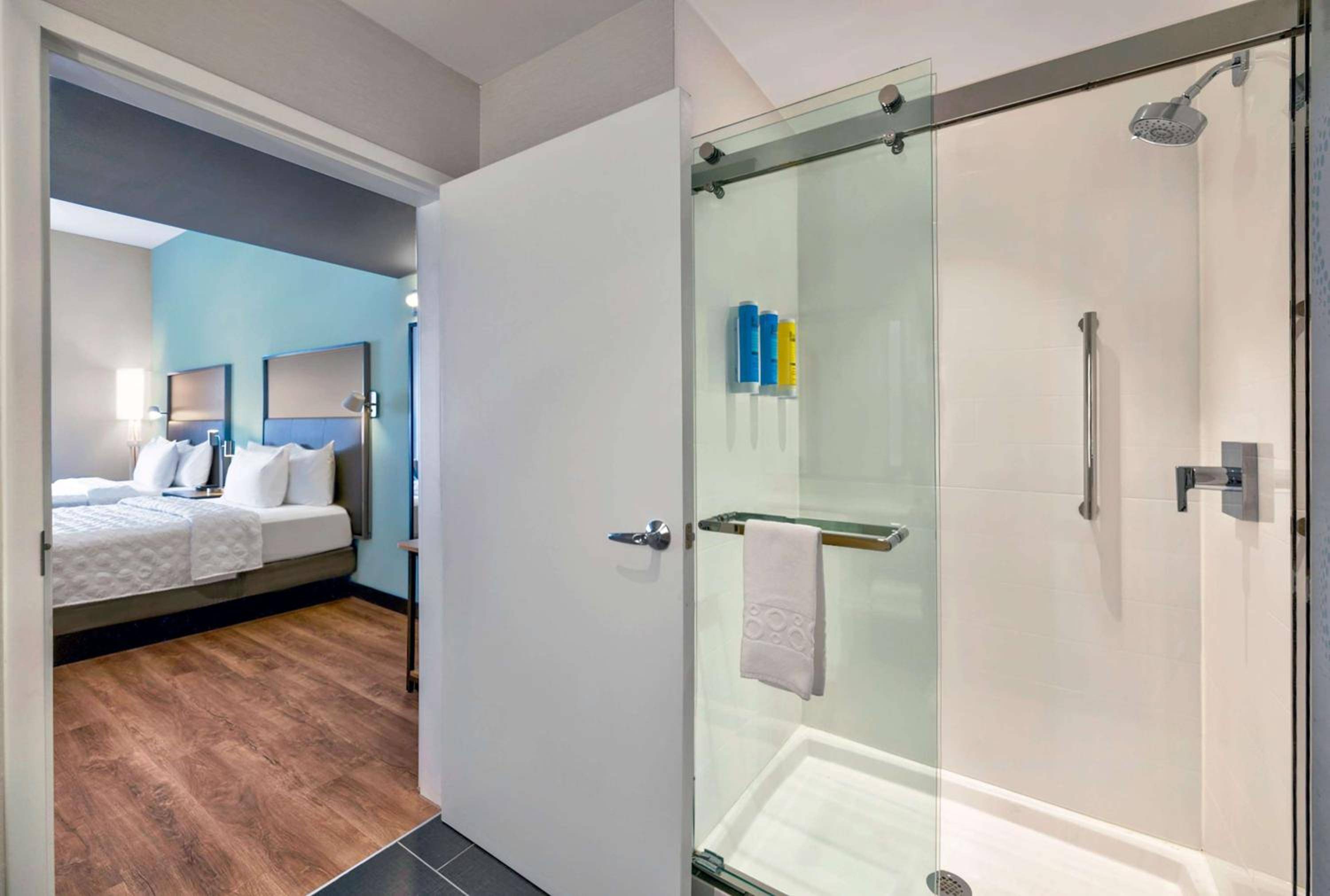 Tru by Hilton Minneapolis Downtown