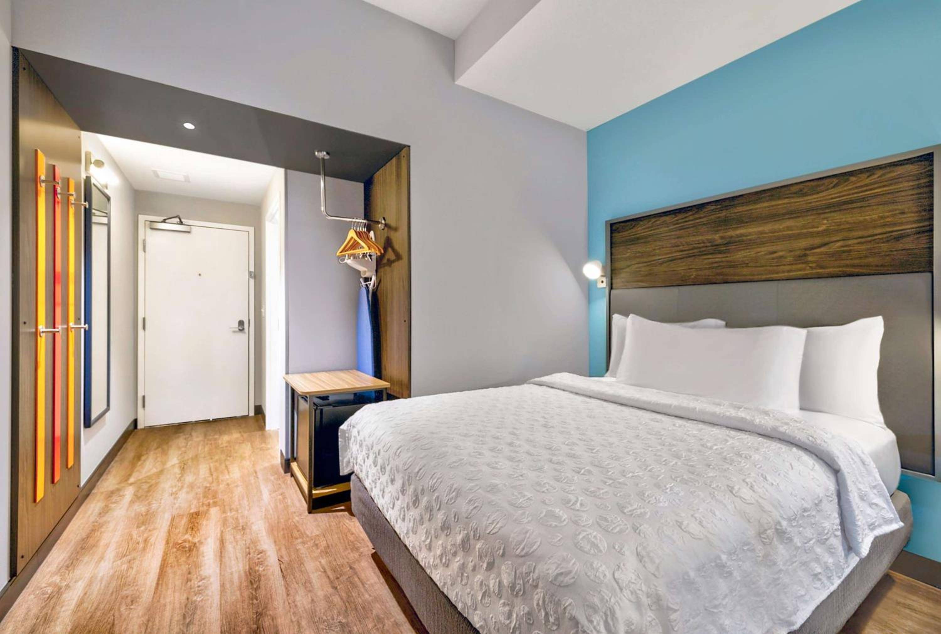 Tru by Hilton Minneapolis Downtown