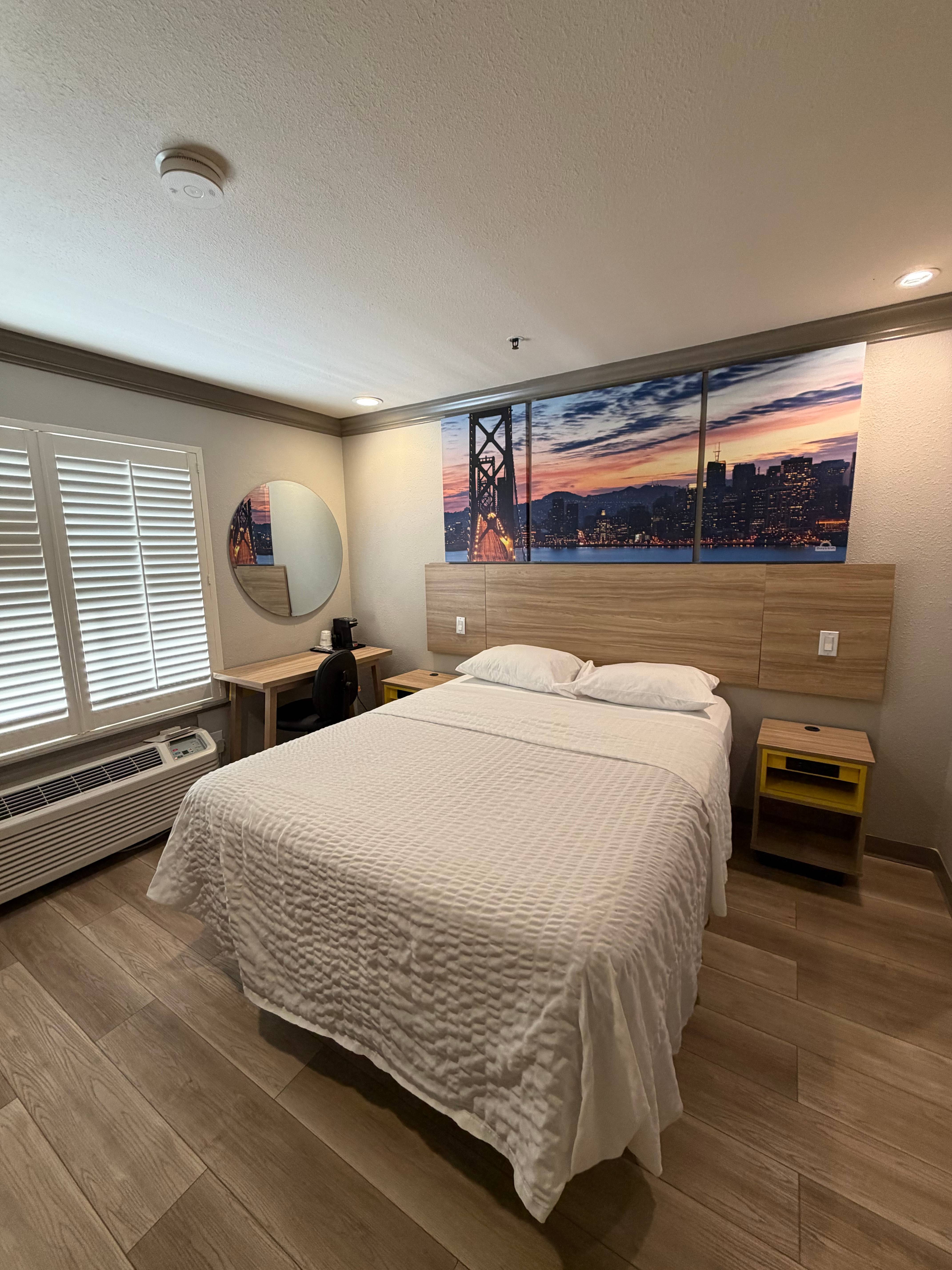 Days Inn by Wyndham San Francisco S/Oyster Point Airport