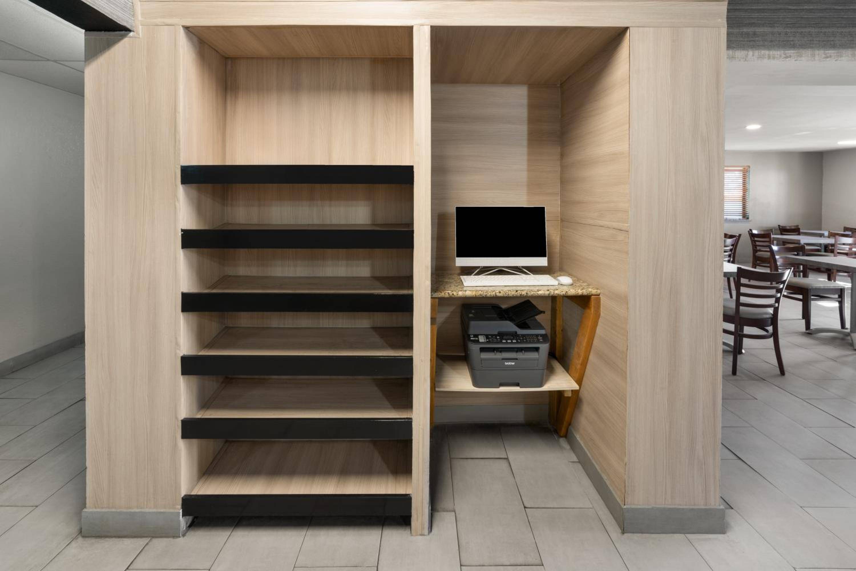 SYLO Hotel Denver Airport, a Ramada by Wyndham