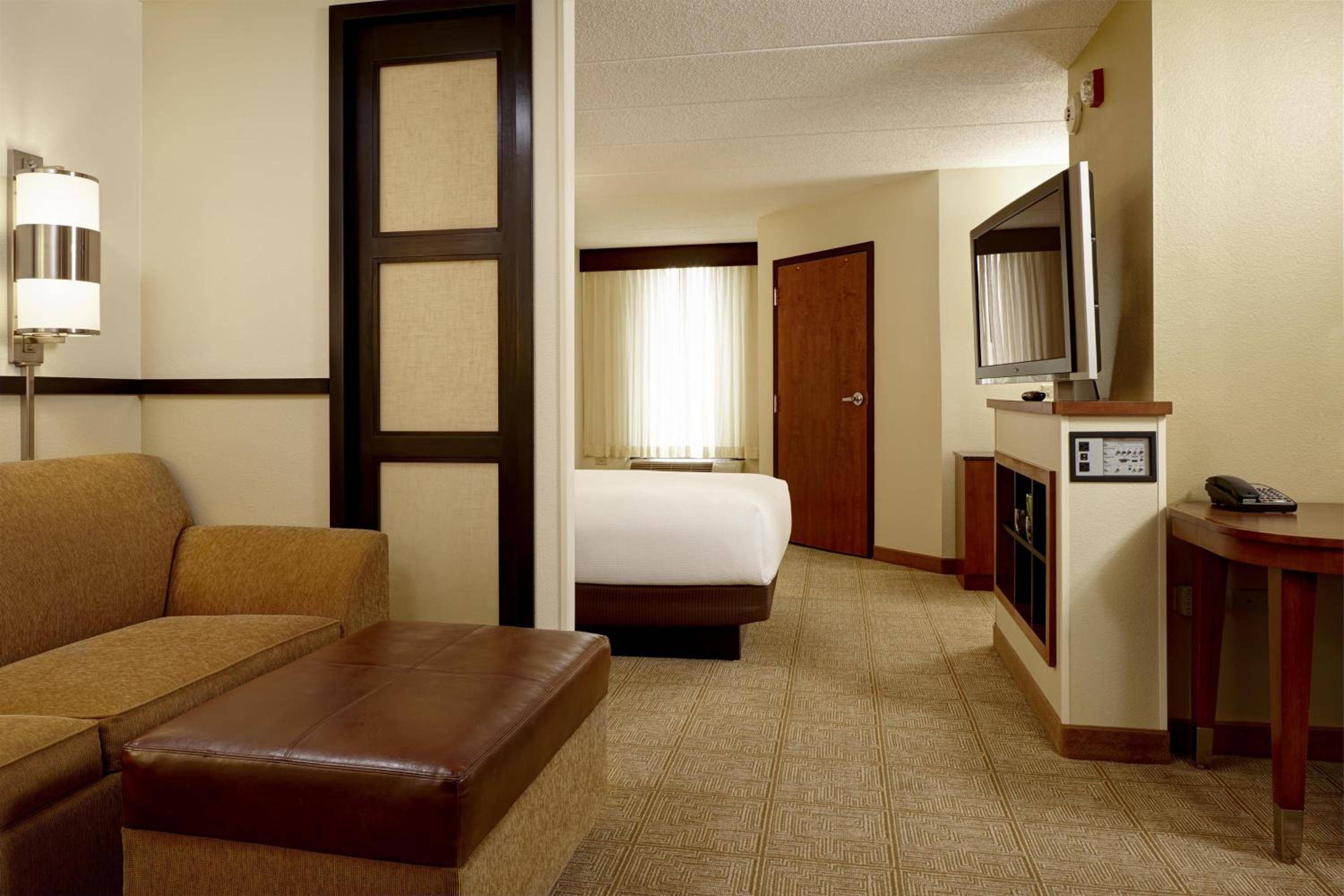 Hyatt Place Nashville Airport