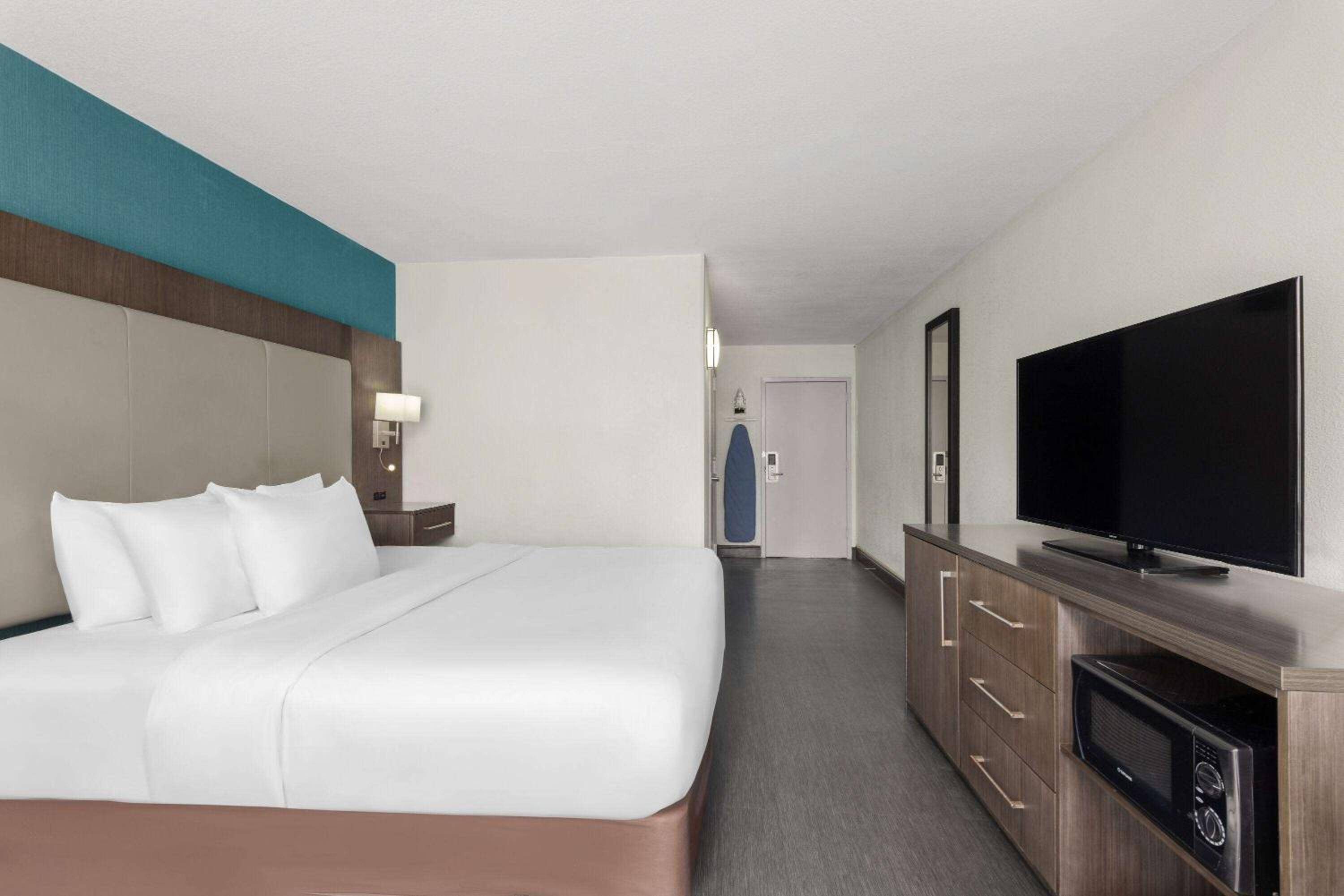 Wingate by Wyndham Kansas City