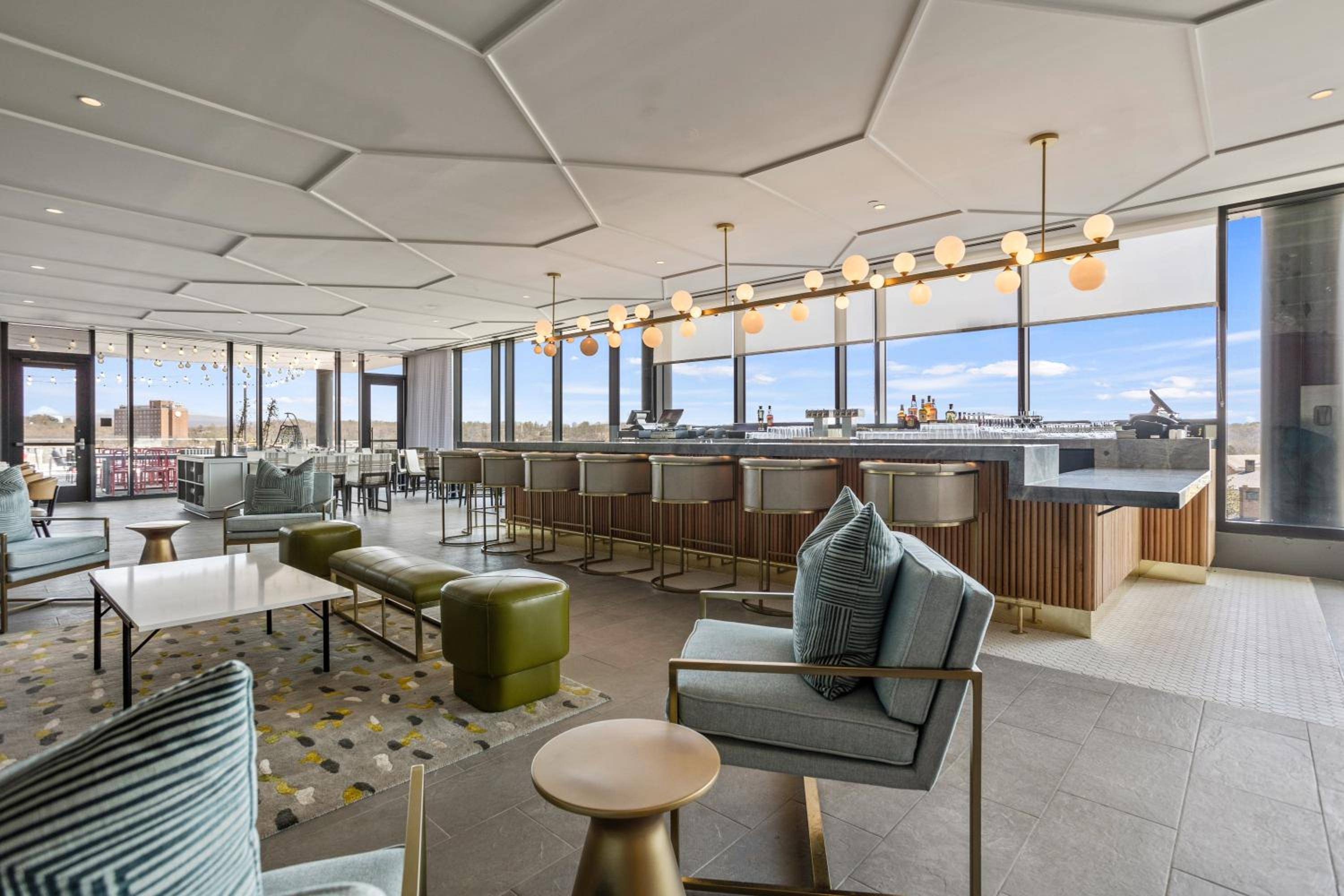 The Highlander Hotel Radford