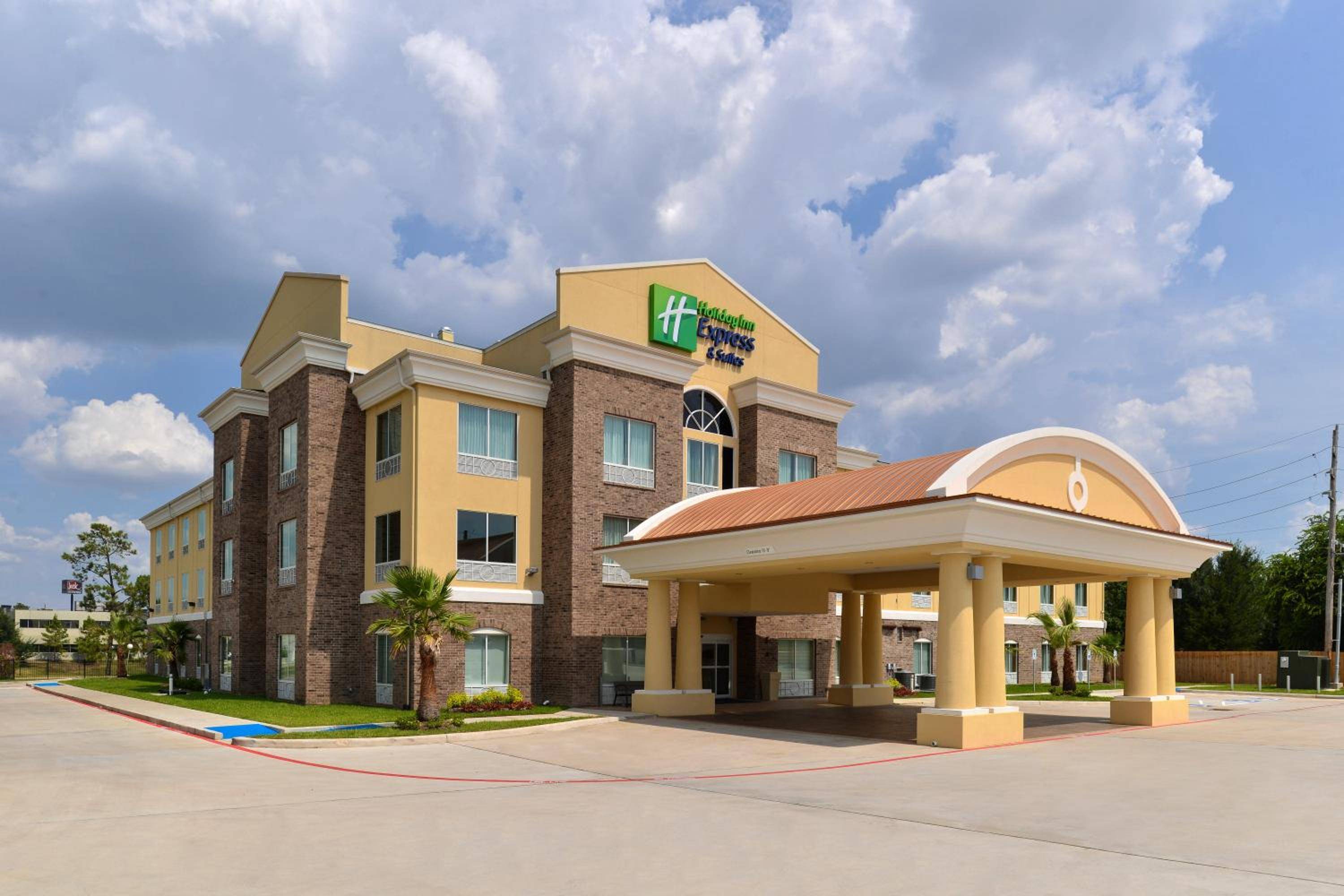 Holiday Inn Express & Suites - Houston NW - Tomball Area