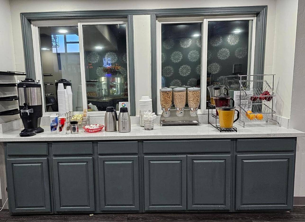 Suburban Studios Salt Lake City Airport