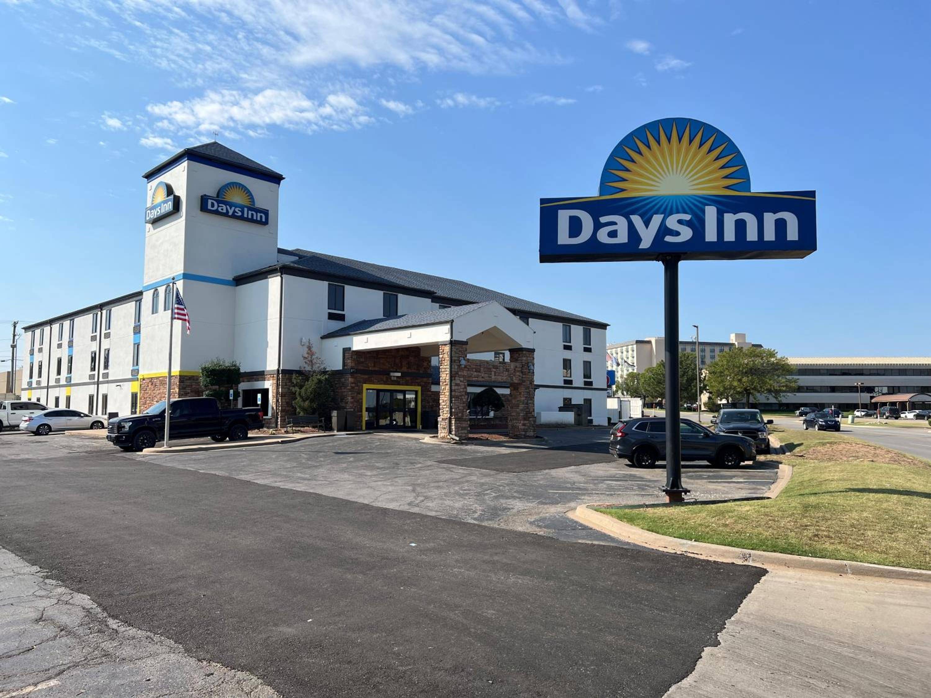 Days Inn by Wyndham Tulsa Central