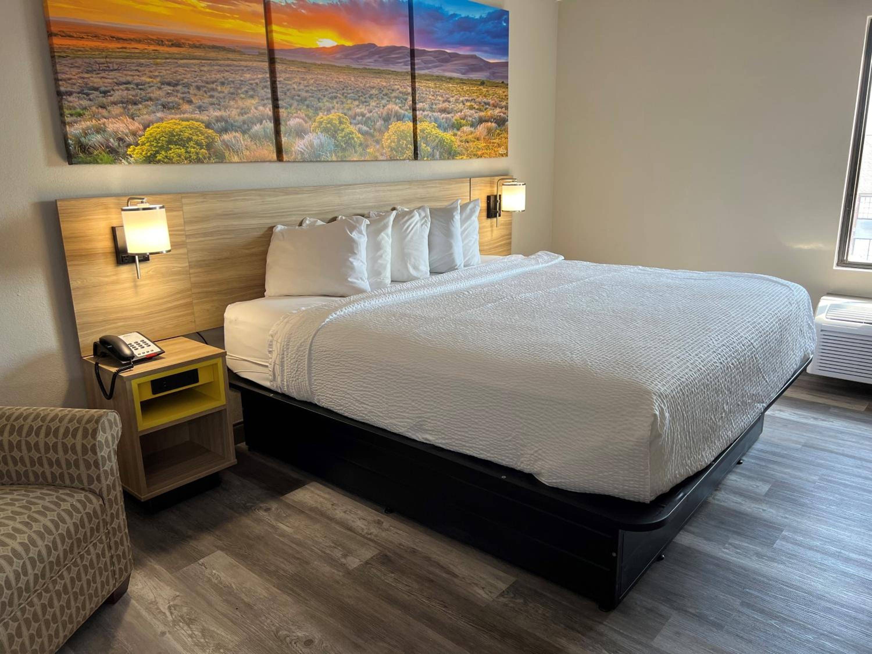 Days Inn by Wyndham Tulsa Central