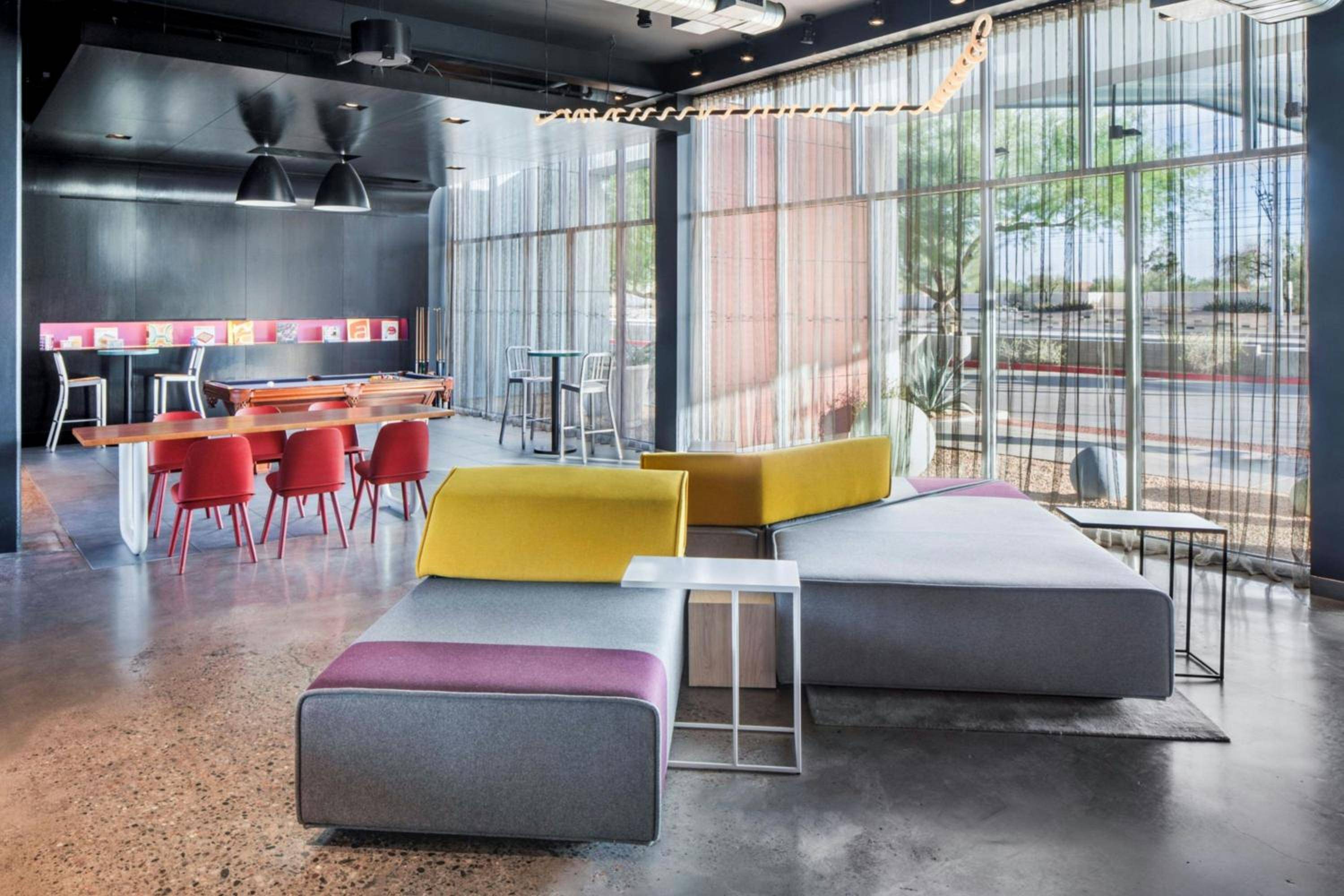 Aloft Phoenix Airport