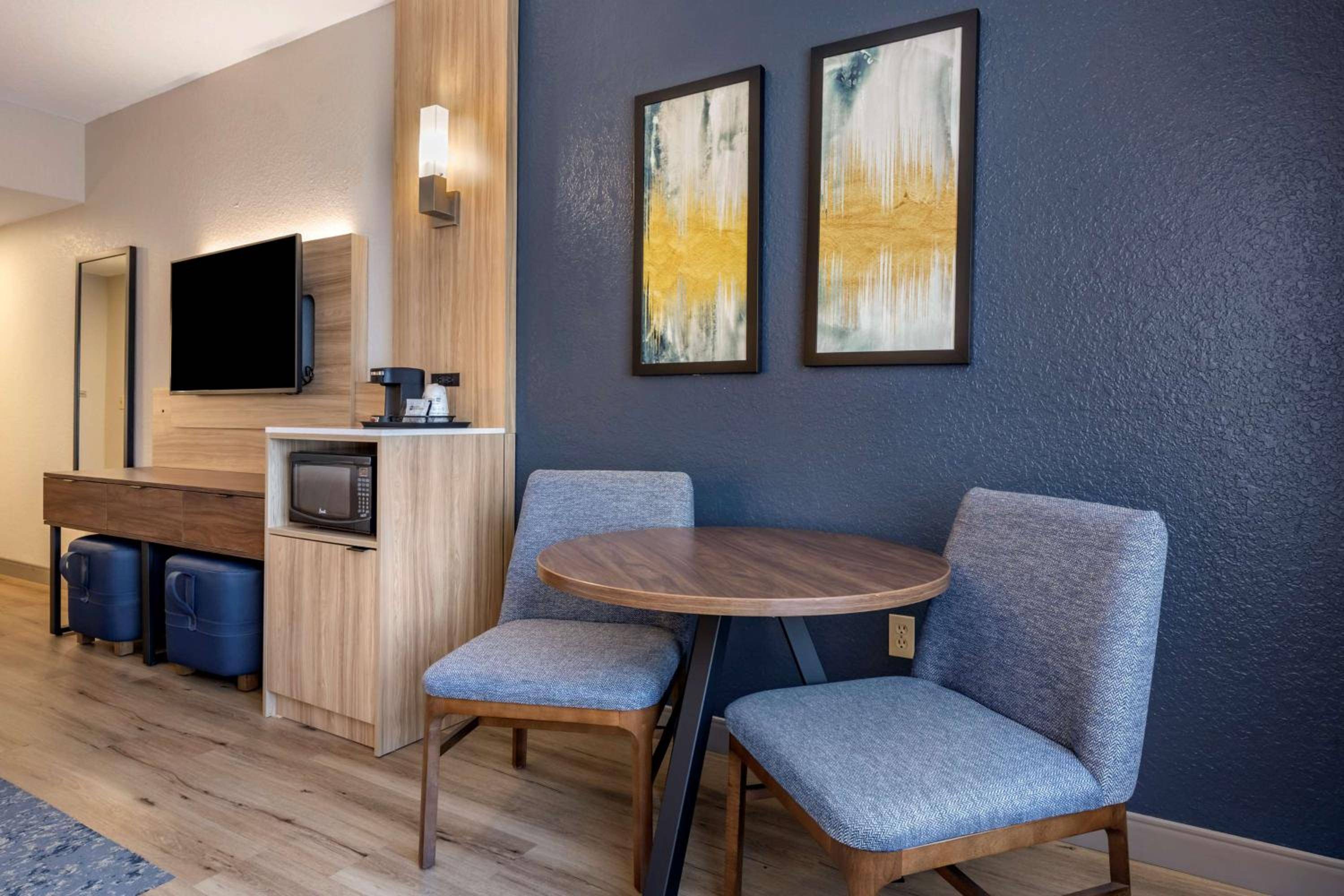 Best Western Plus Orlando East - UCF Area