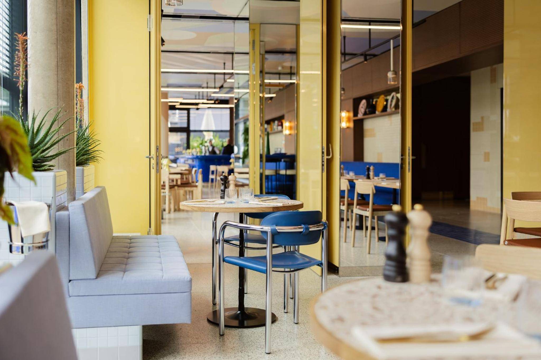 Kimpton Main Frankfurt by IHG